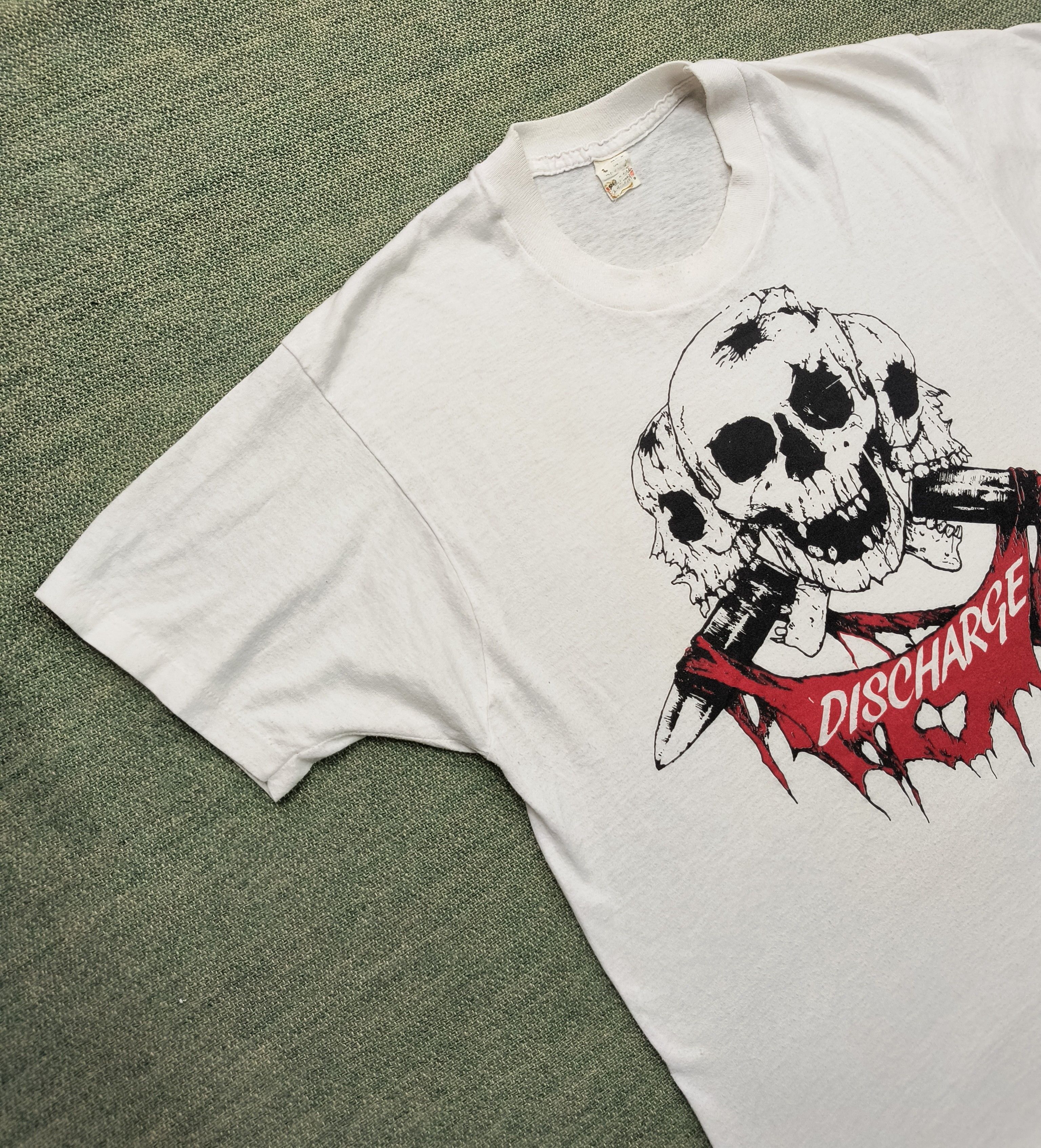 Band Tees Vintage Discharge "the price of silence" single 1983 tee Size US L / EU 52-54 / 3 - 3 Thumbnail
