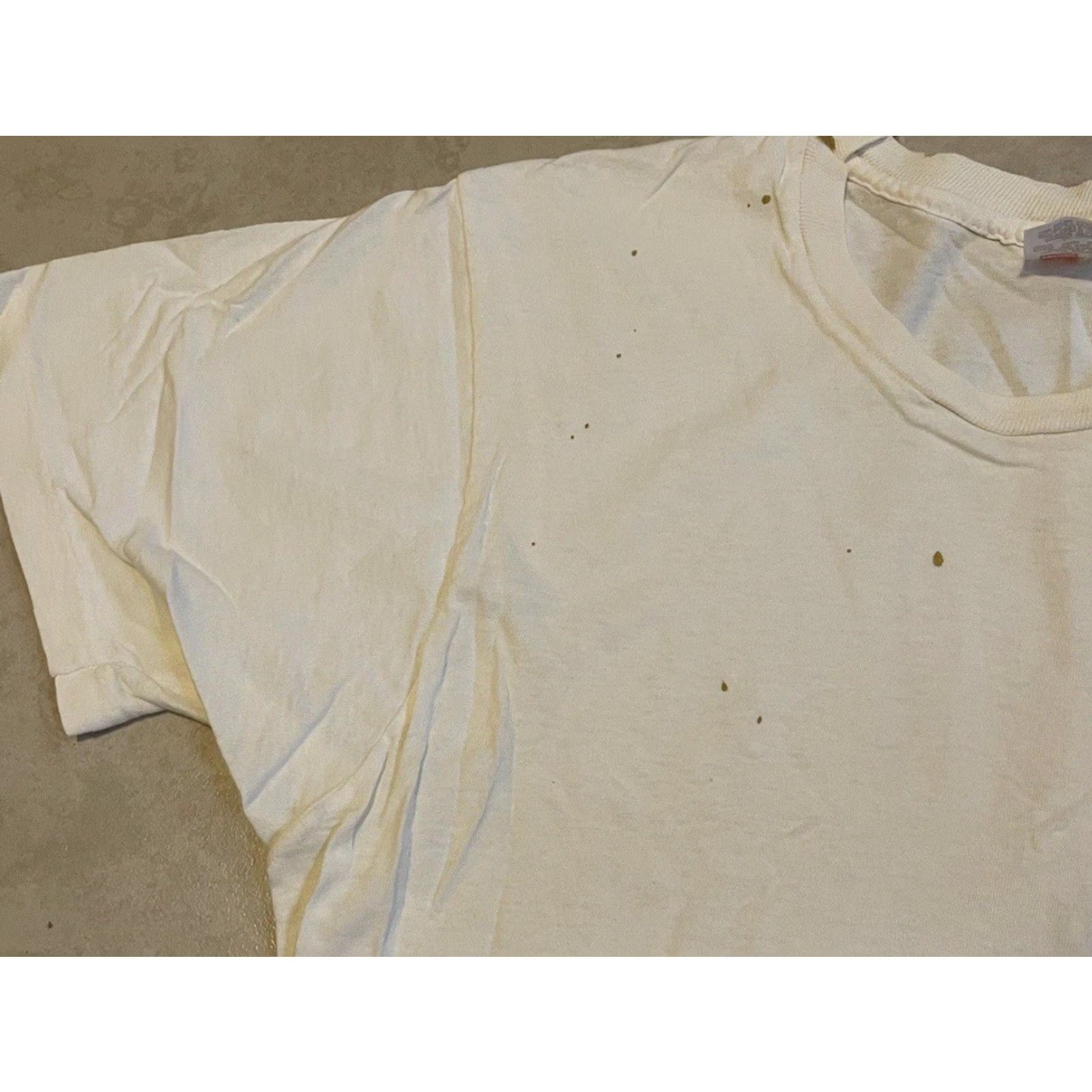 Hanes VINTAGE Hanes T-Shirt S White 80s 90s Distressed Faded Grunge Biker Punk Skate Surf Trucker Mens Shirt S Size US S / EU 44-46 / 1 - 7 Thumbnail