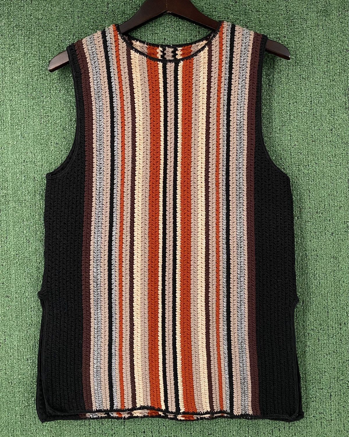 Vintage Vintage 70’s Handmade Crotchet Patterned Long Sweater Vest Size S / US 4 / IT 40 - 1 Thumbnail