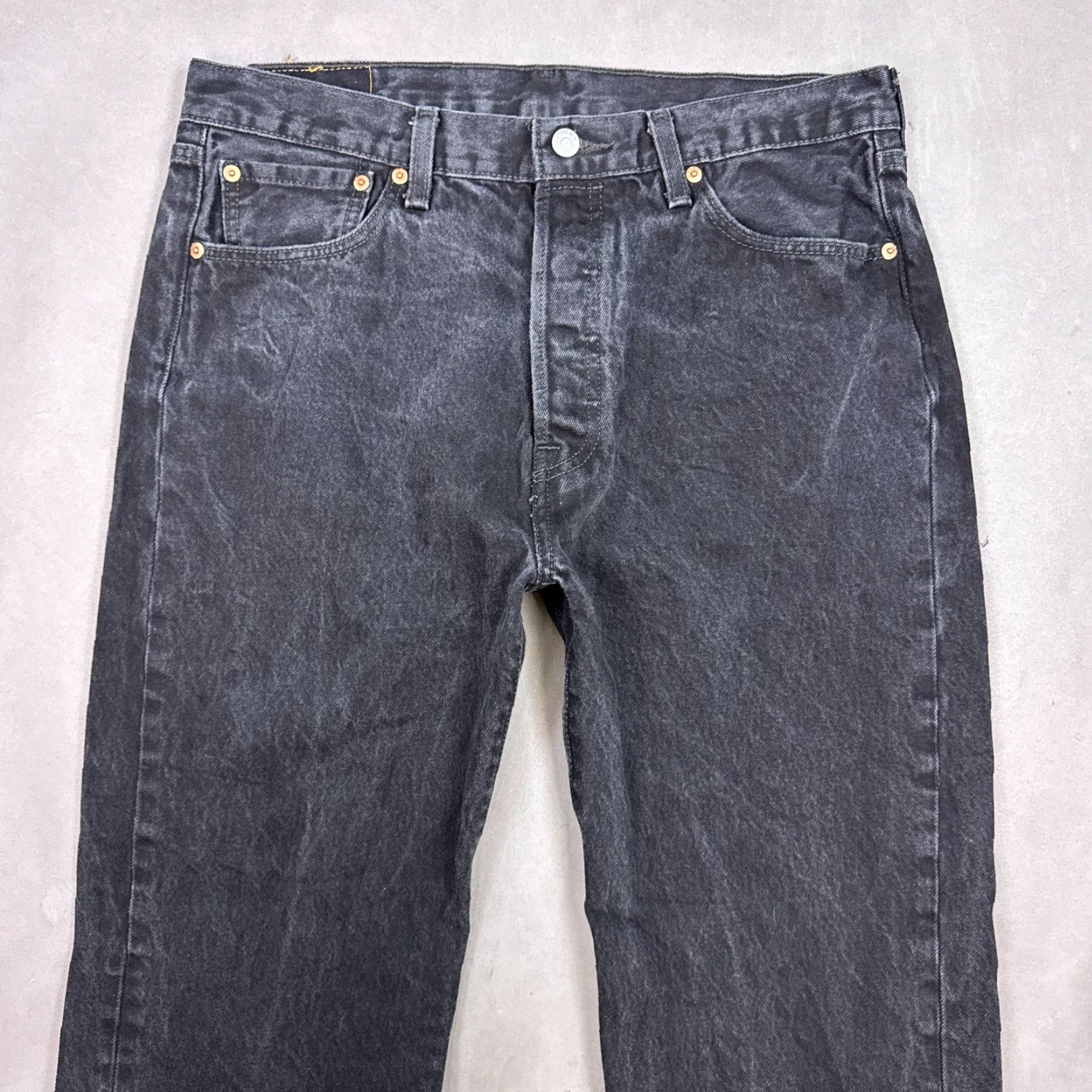 Levi's VINTAGE Levis 501 Jeans Mens 34x30 Black Denim Pants Button Fly Work Dark (Tag36x32) Size US 36 / EU 52 - 4 Thumbnail