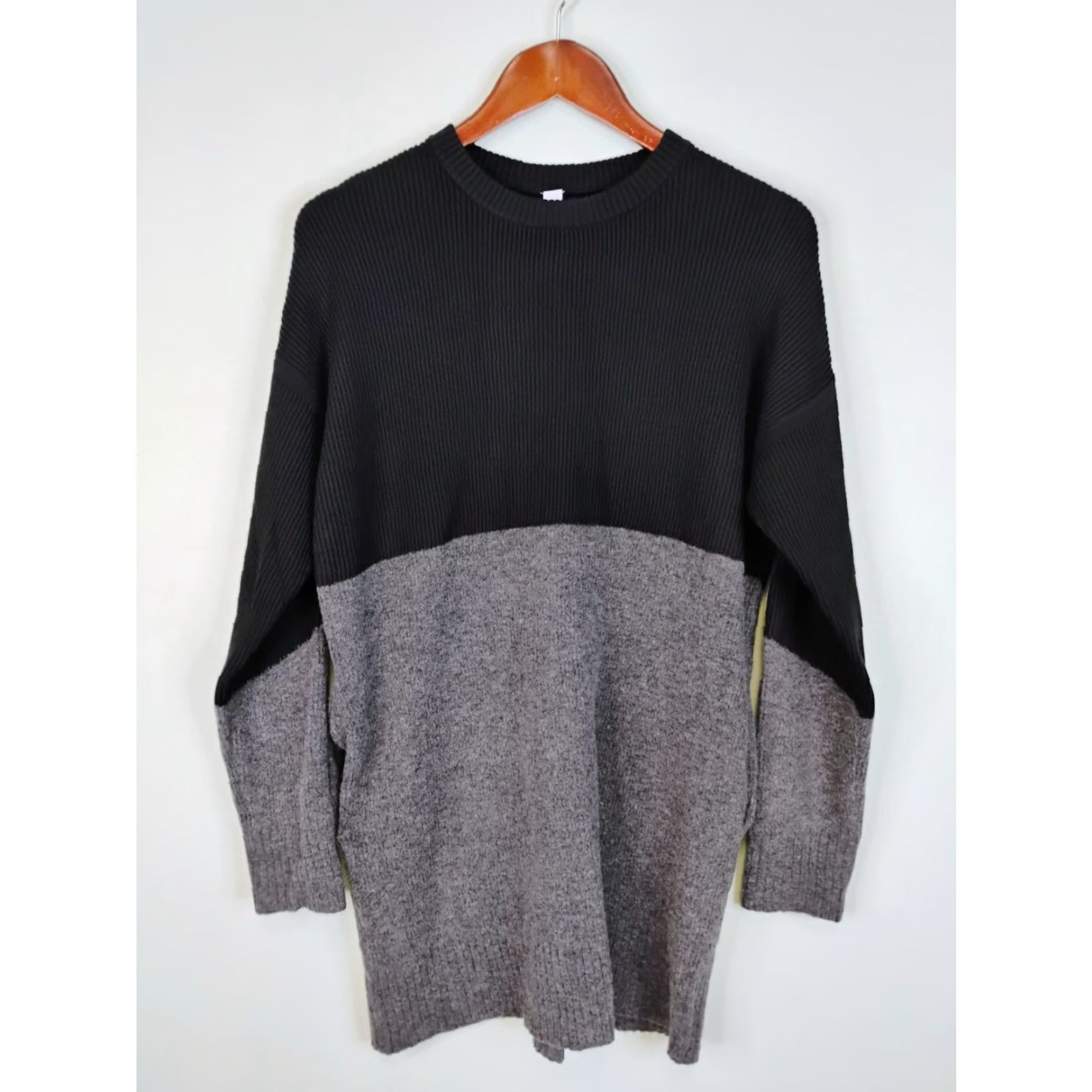 Lululemon Lululemon Restful Intention Knit Sweater Oversized Small Black Heathered Size S / US 4 / IT 40 - 2 Thumbnail
