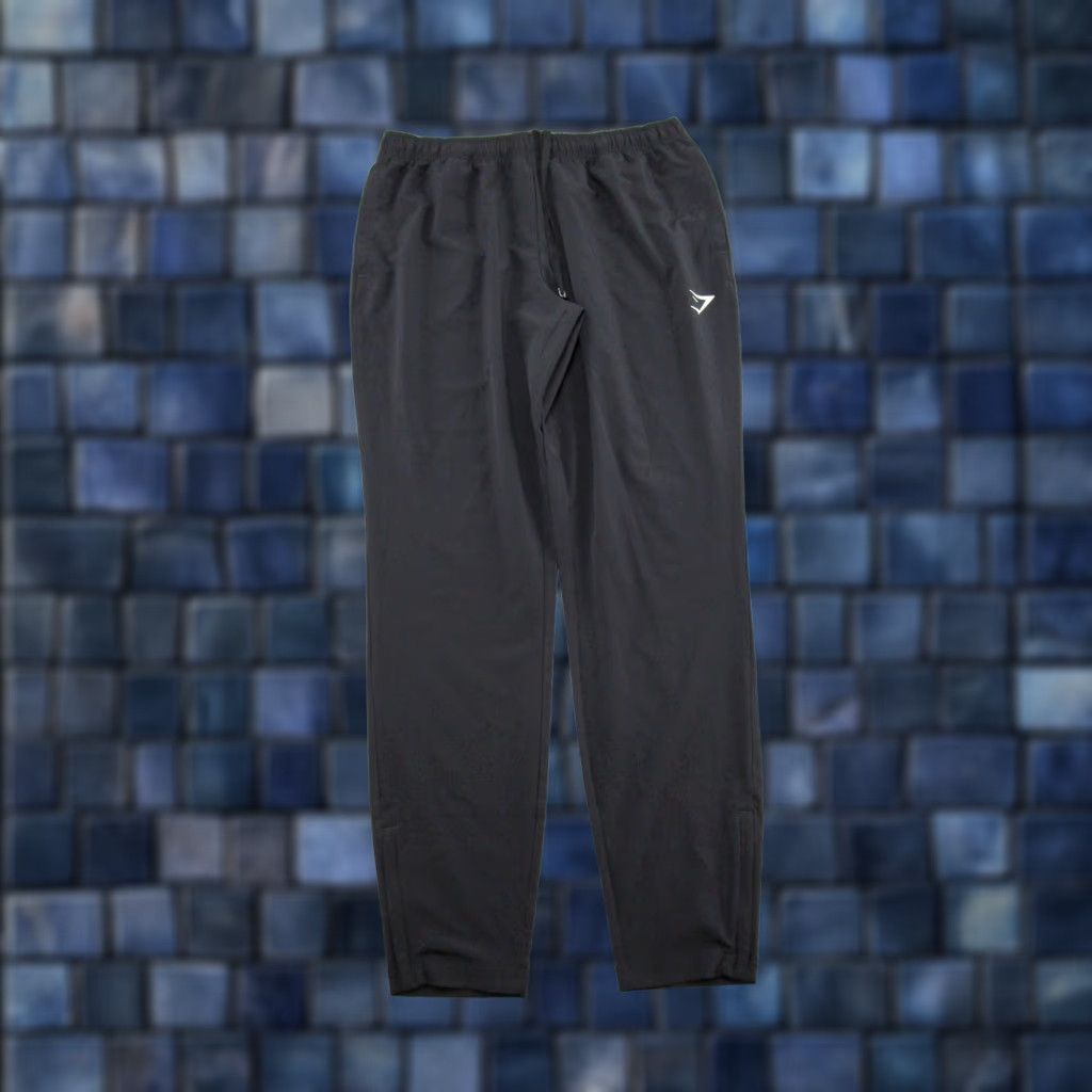 Gymshark Gymshark Men’s Athletic Sweat Pants L Black Drawstring - Jogger, Pockets, Tapered Fit, Activewear, Gym & Training, Regular Size Size US 33 - 1 Thumbnail
