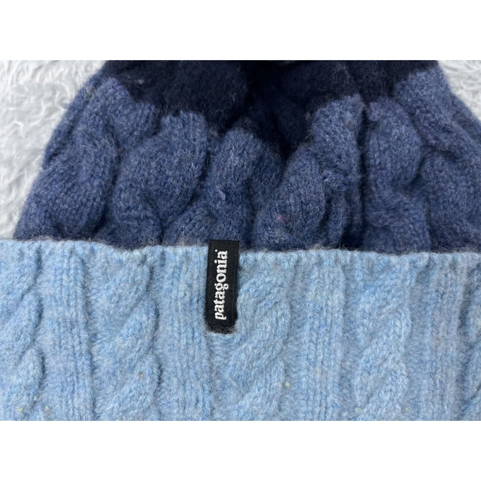 Patagonia Patagonia Beanie Womens One Size Blue Stripe Knit Wool Blend Camp Pom Hat/Cap, Beanie, Outdoor, Ski, Camp, Hiking, 90s? Size ONE SIZE - 2 Thumbnail