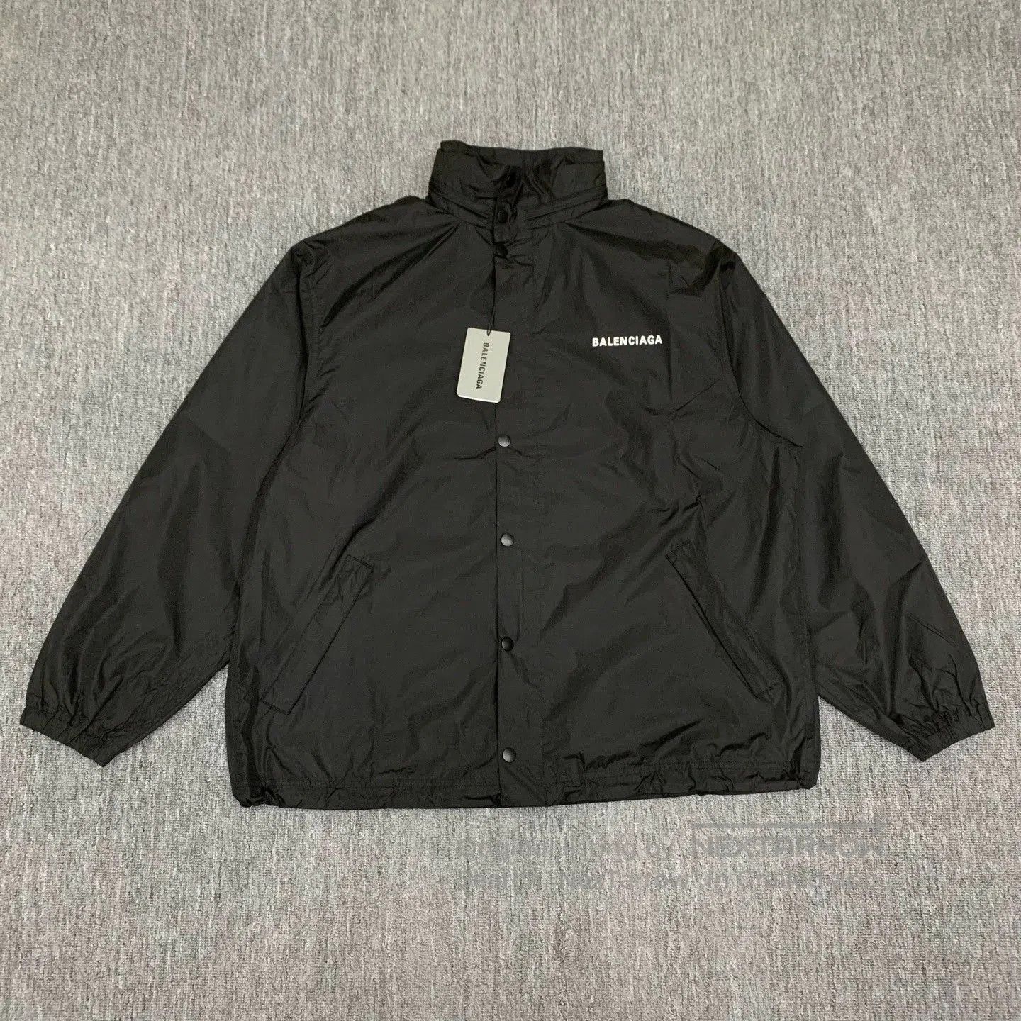 Balenciaga Balenciaga Black Nylon Jacket S. Size US S / EU 44-46 / 1 - 1 Thumbnail
