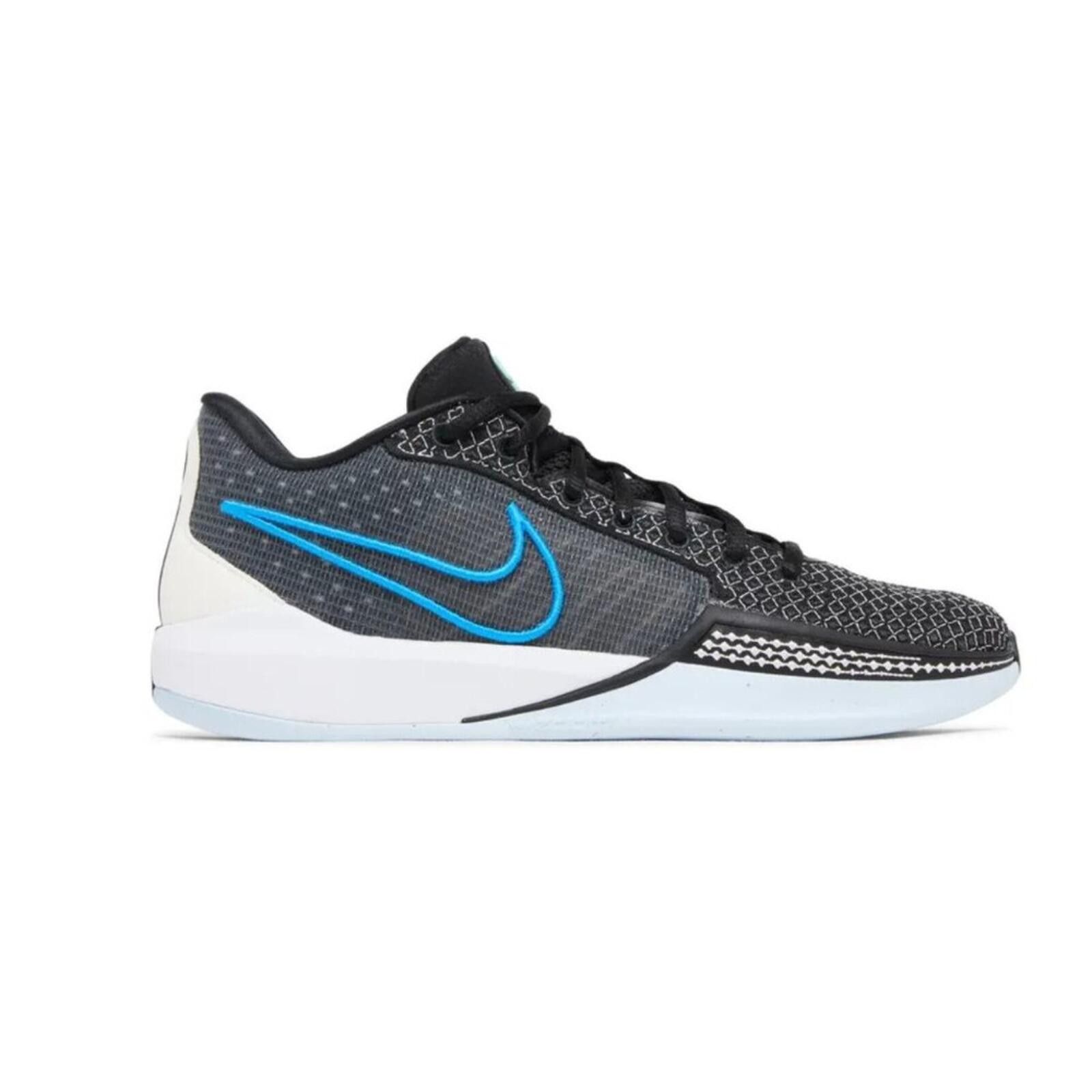 Nike NIKE Sabrina 1 "Family Bonds" Basketball Shoe | FQ3381-001 Size US 6 / IT 36 - 2 Thumbnail