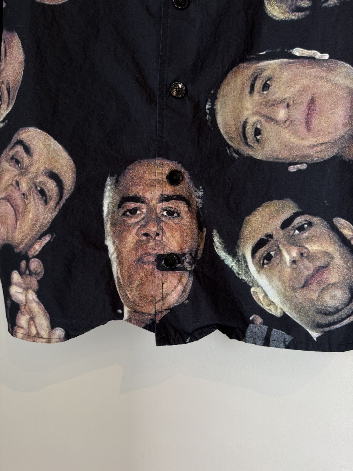 Other The Sopranos Short Sleeve Button Up Shirt (Open To Offers) Size US M / EU 48-50 / 2 - 3 Thumbnail