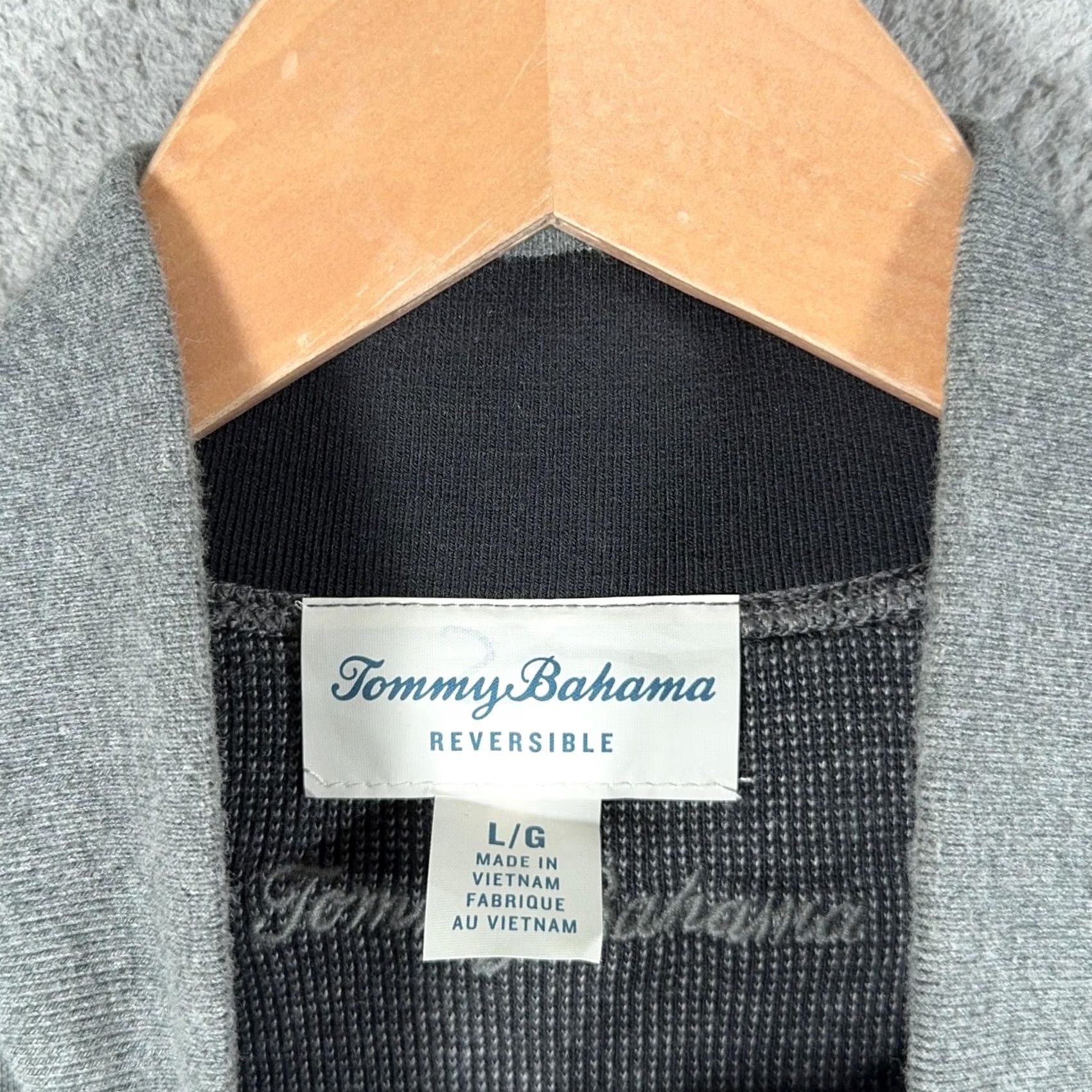 Tommy Bahama Tommy Bahama Vest Mens L Gray Flip Coast Reversible Full Zip Casual Layering Size US L / EU 52-54 / 3 - 4 Thumbnail