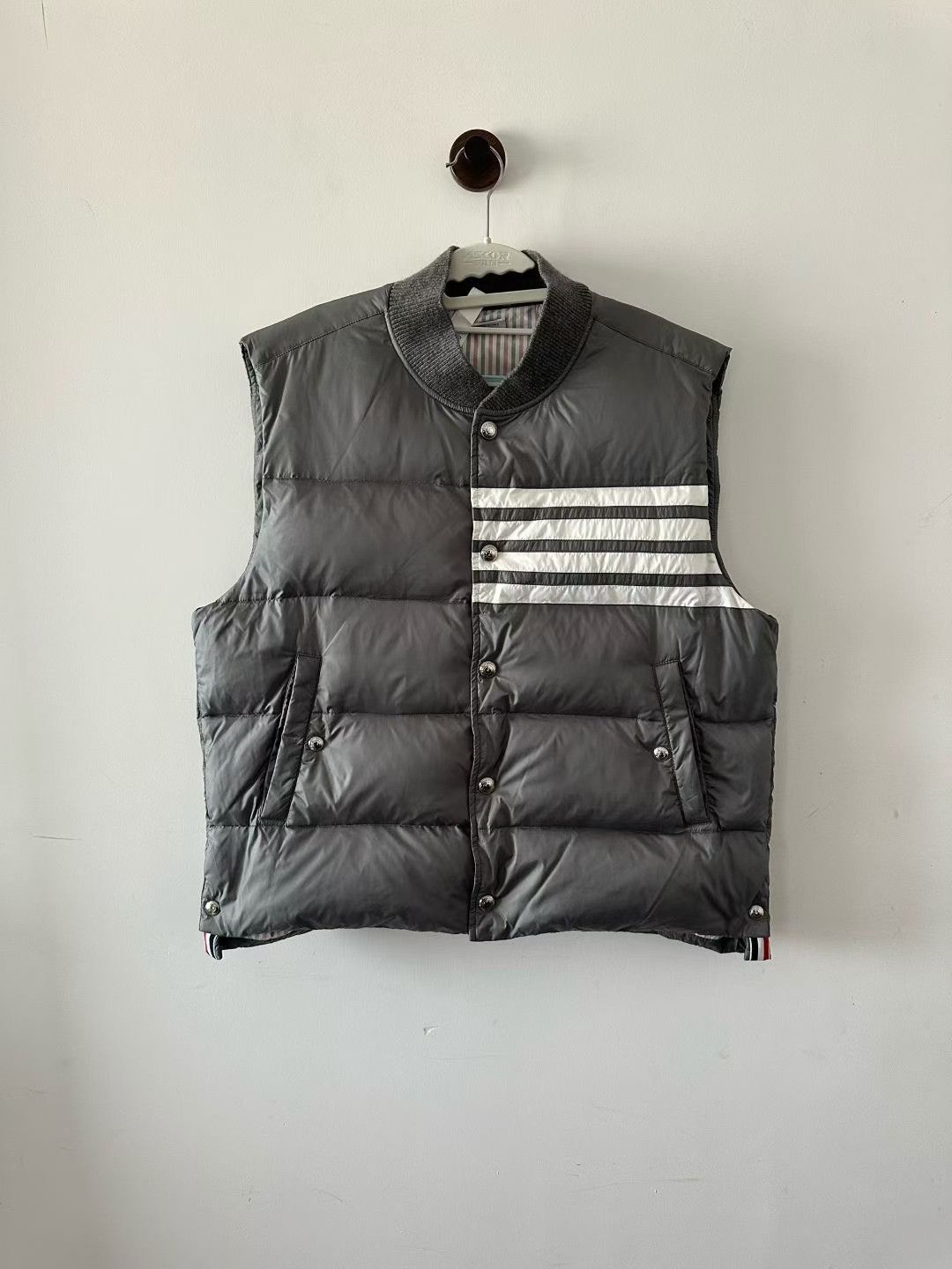 Thom Browne Thom Browne Down Vest Size US XXL / EU 58 / 5 - 1 Thumbnail