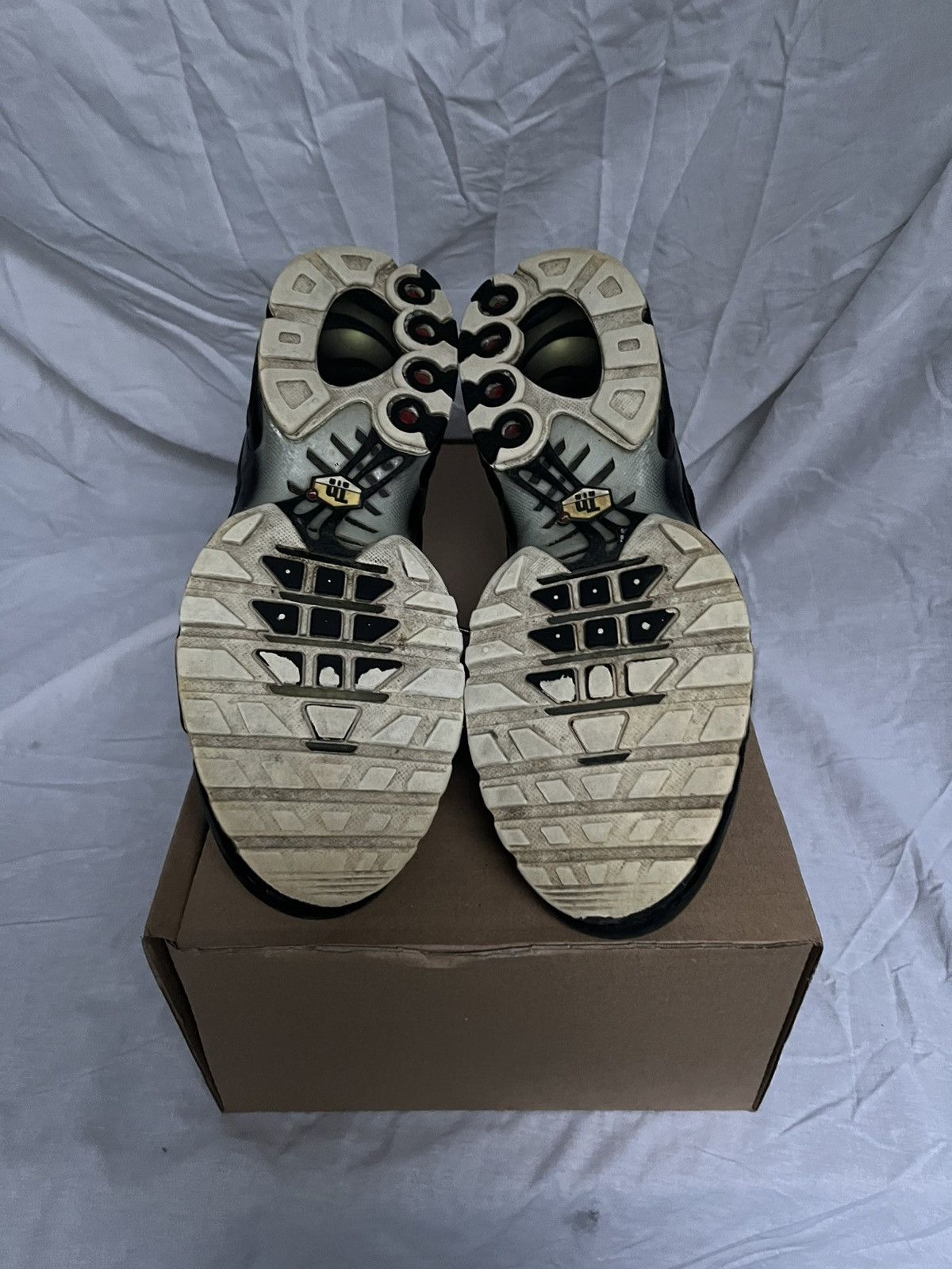 Nike Nike Air Max Plus 1 « Black Black White »🏴‍☠️ Size US 8.5 / IT 38.5 - 5 Thumbnail