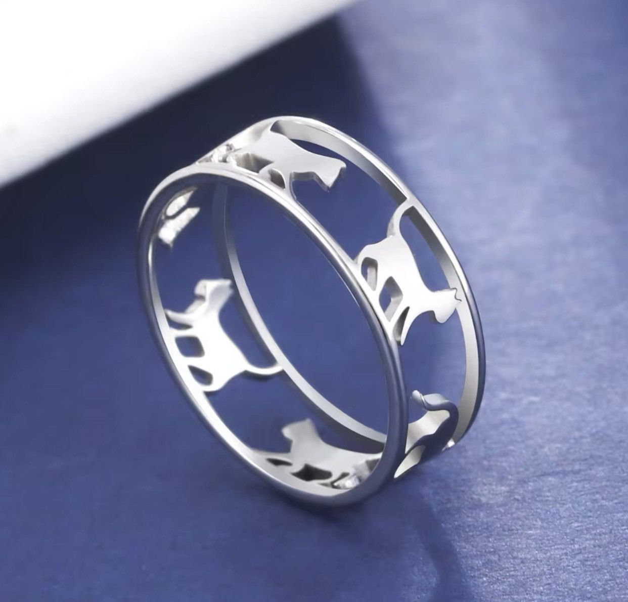 Jewelry × Vintage Hollow Walking Cats Ring Size ONE SIZE - 2 Thumbnail