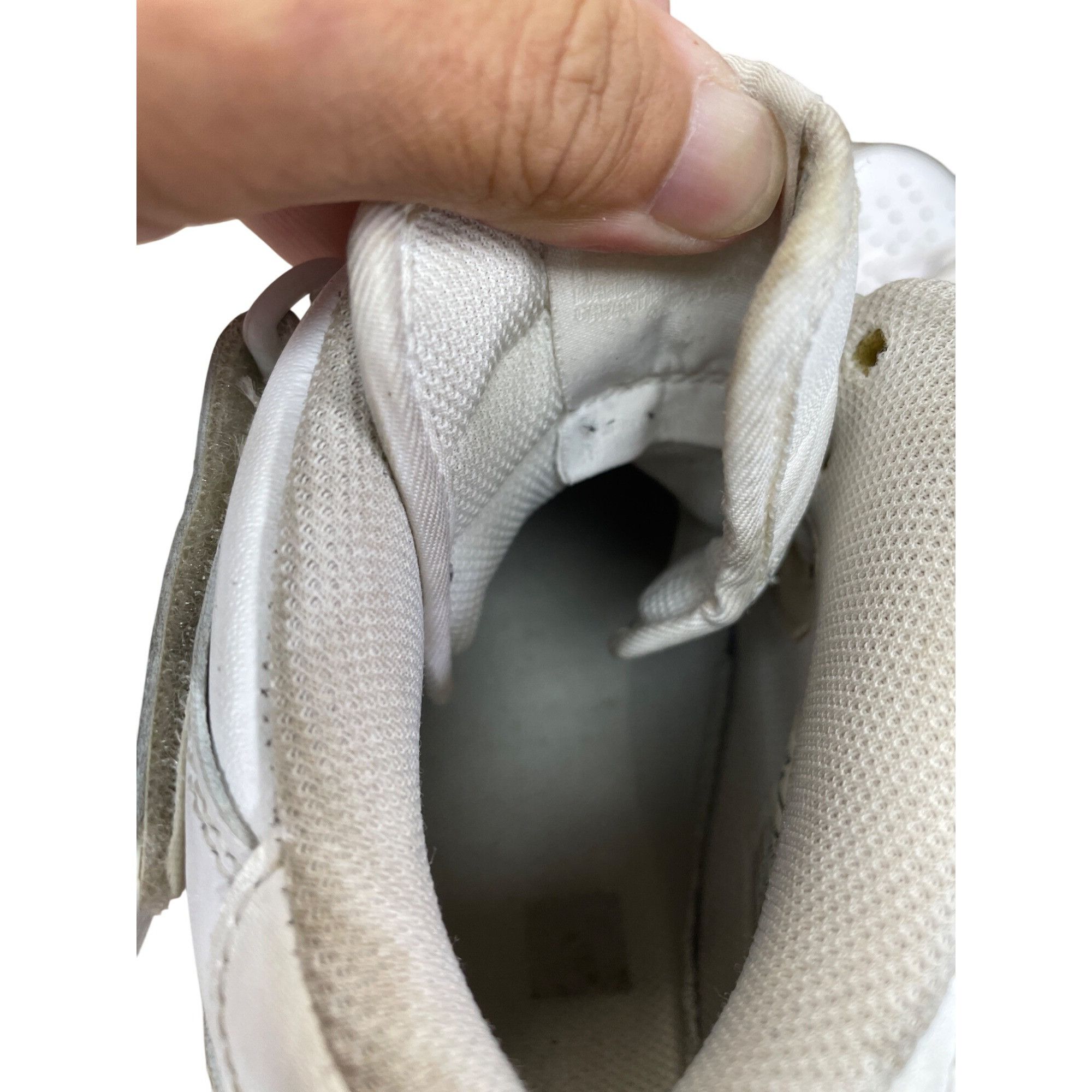 Nike Nike Air Force 1 mens vintage triple white Mid sneakers Size Size US 10.5 / EU 43-44 - 8 Thumbnail