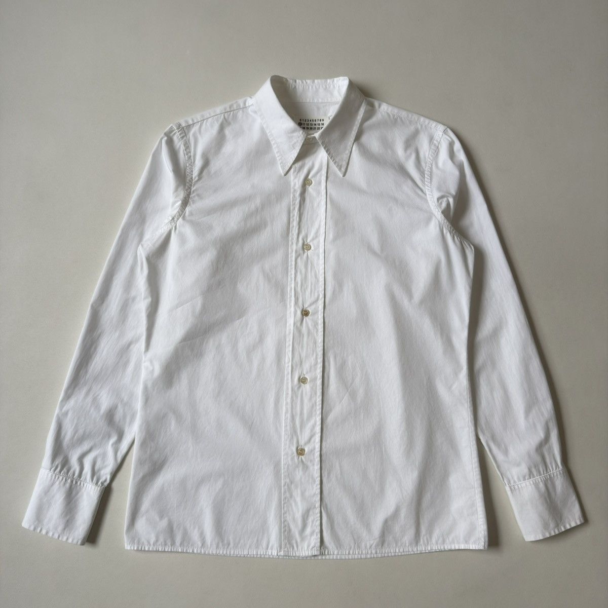 Maison Margiela A/W 02 ‘Oversized Button Track’ Shirt Size US M / EU 48-50 / 2 - 1 Thumbnail