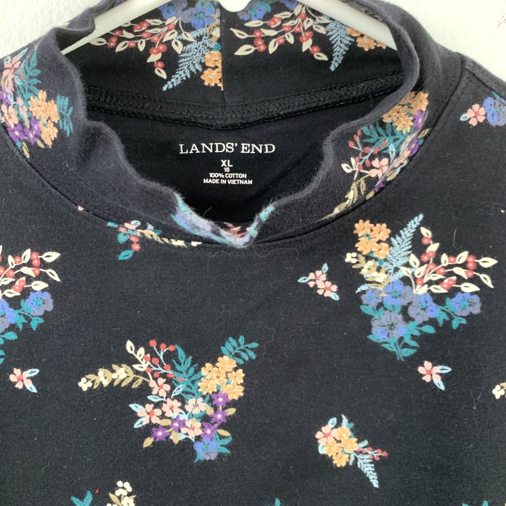 Lands' End Lands' End Floral Black Overall Print Mockneck Shirt XL 18 Womens Plus Turtle Neck 100% Cotton Long Sleeve Vintage? Size XXL / US 16-18 / IT 52-54 - 2 Thumbnail