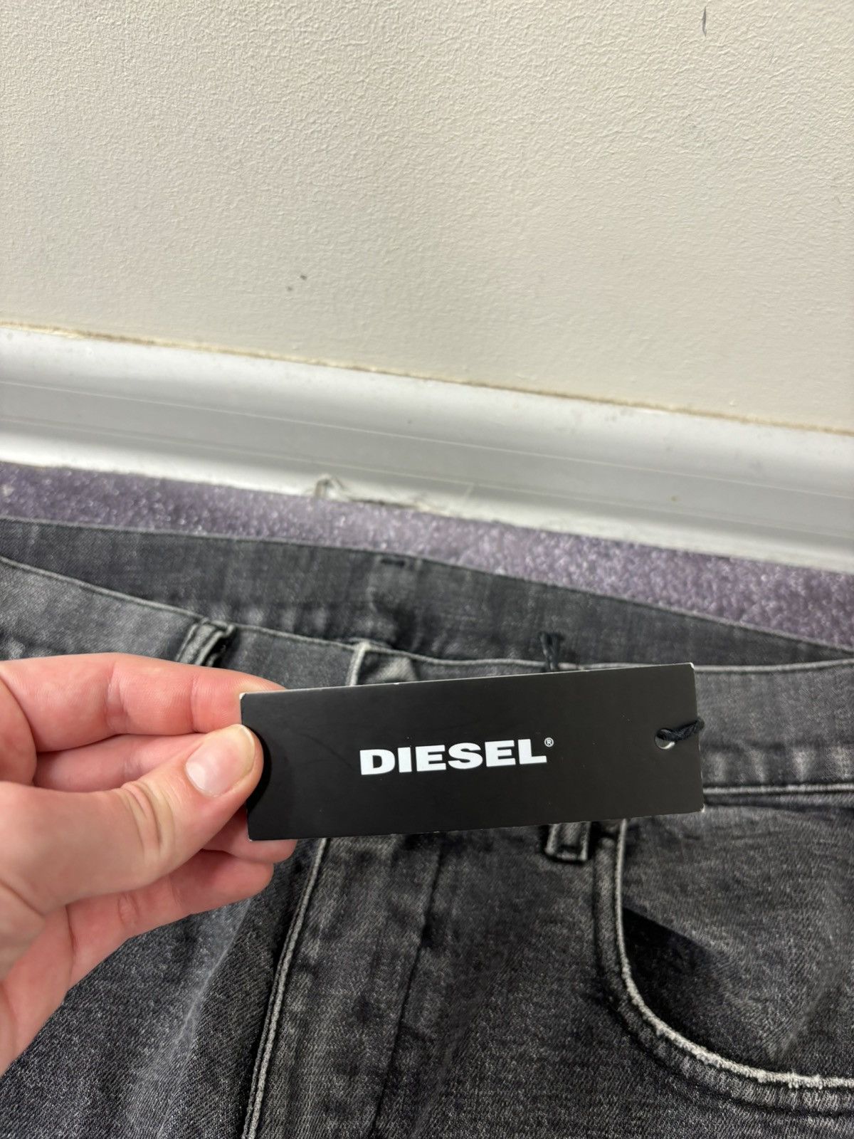 Diesel Diesel Prototype NWT Men’s Gray Skinny Tapered Denim Jeans Size US 32 / EU 48 - 8 Thumbnail
