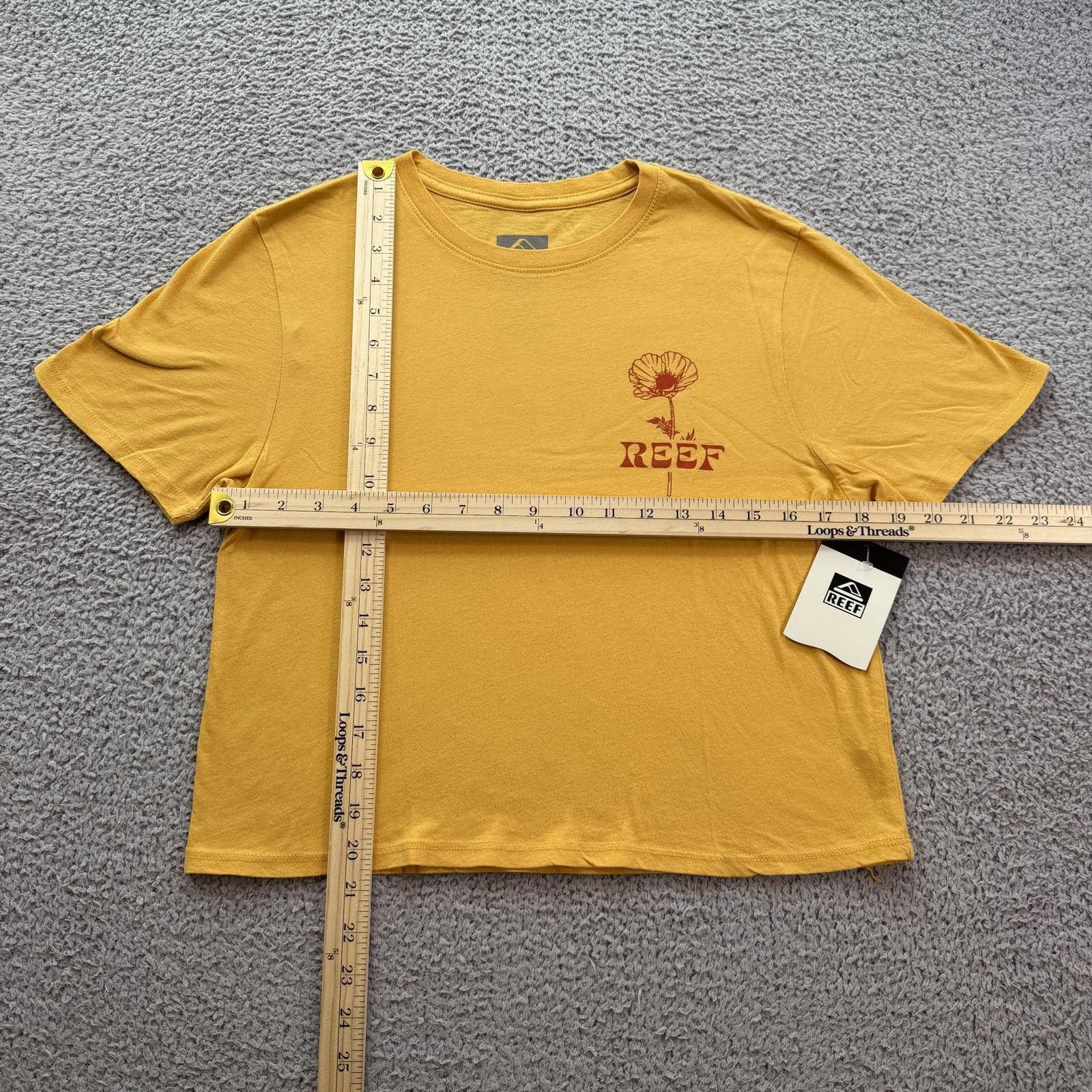 REEF Reef Yellow Baby Tee Womens Small Cropped Y2K Top Shirt NWT Size S / US 4 / IT 40 - 3 Thumbnail