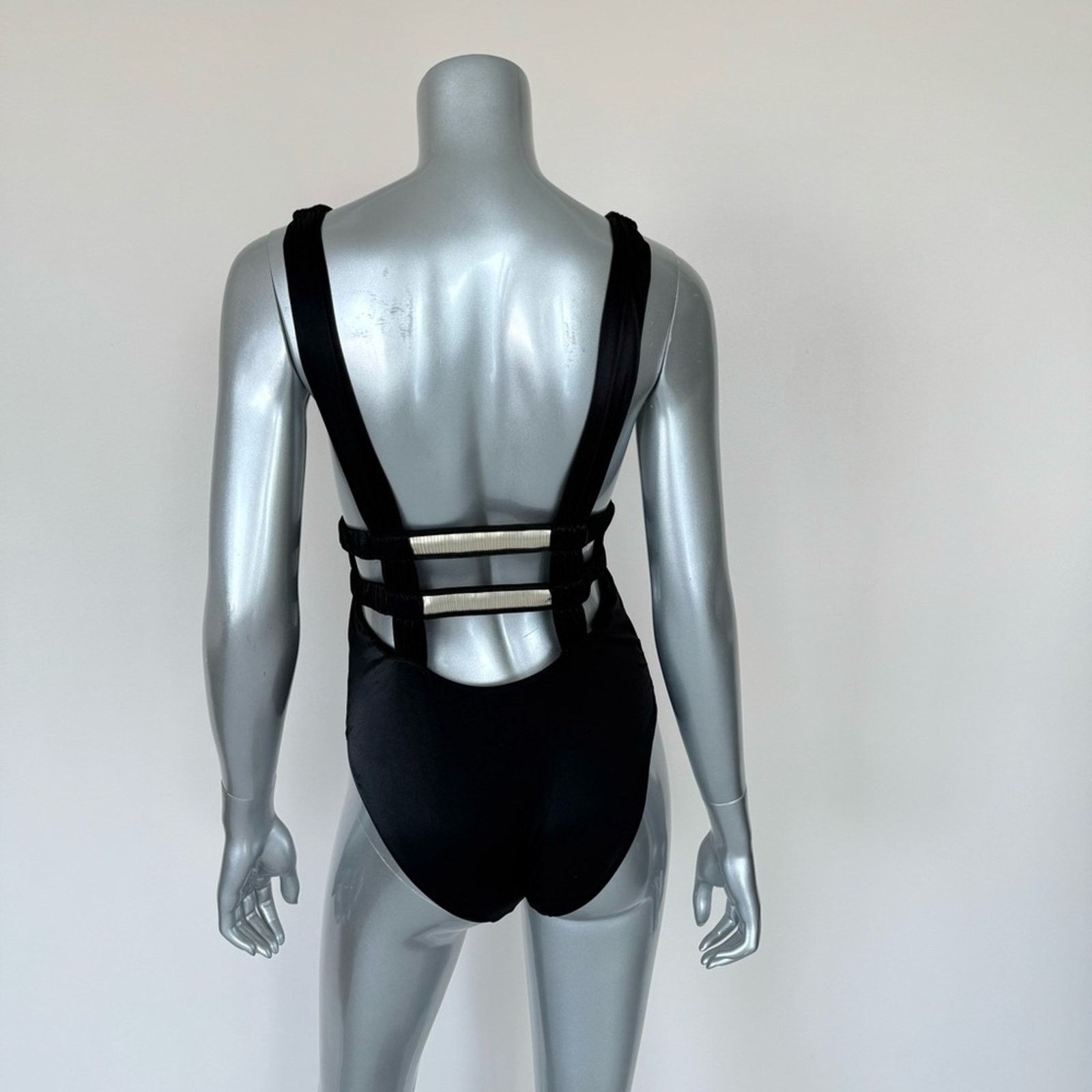 La Perla La Perla one piece swimsuit size 8US Authentic Retail 750$ Size M / US 6-8 / IT 42-44 - 8 Thumbnail