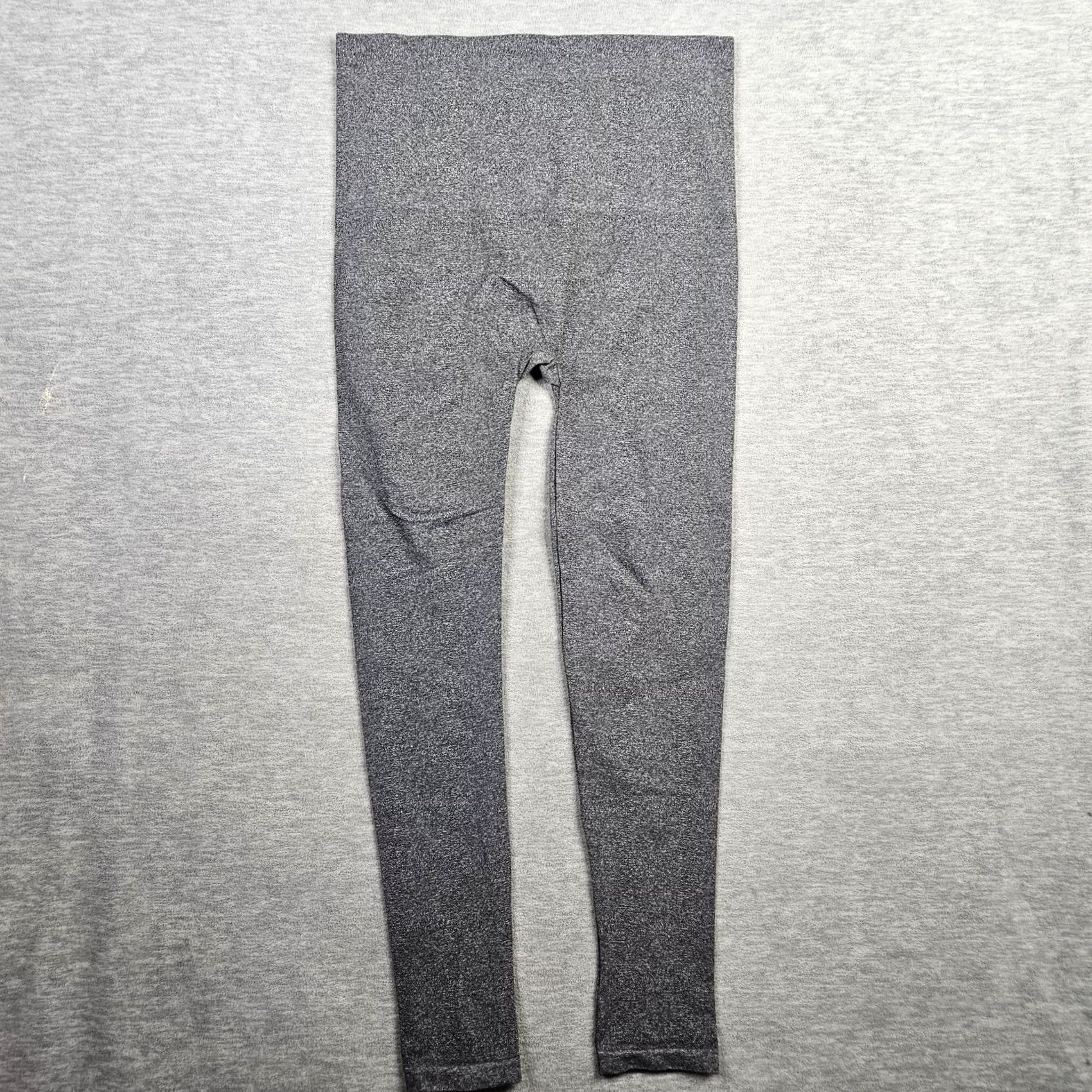 Spanx Spanx Women's 2X Activewear Cropped Legging Gray Nylon Spandex Skinny Legging Athletic Outdoor 2X Women's Nike? Size 40" / US 18 - 2 Thumbnail