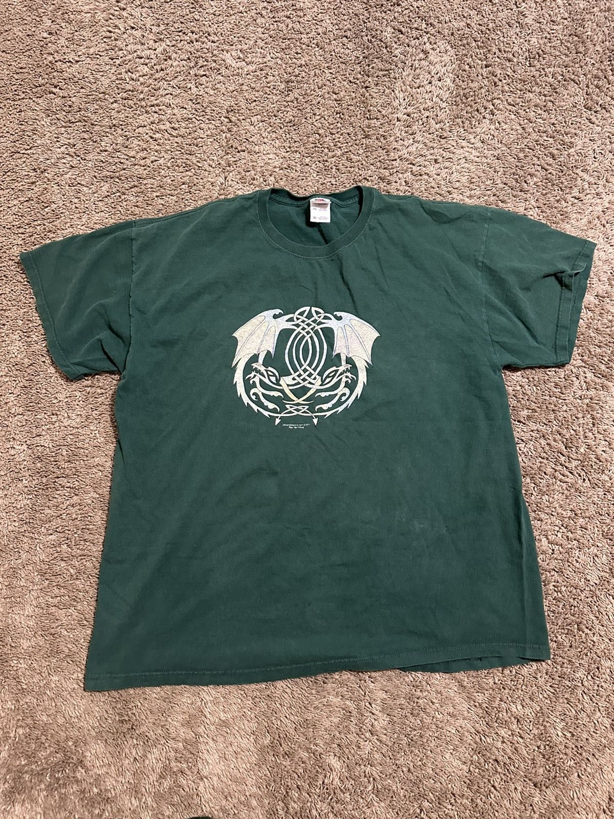 Nike Vintage Celtic Knot design shirt 00s size 2XL Size US XXL / EU 58 / 5 - 1 Thumbnail