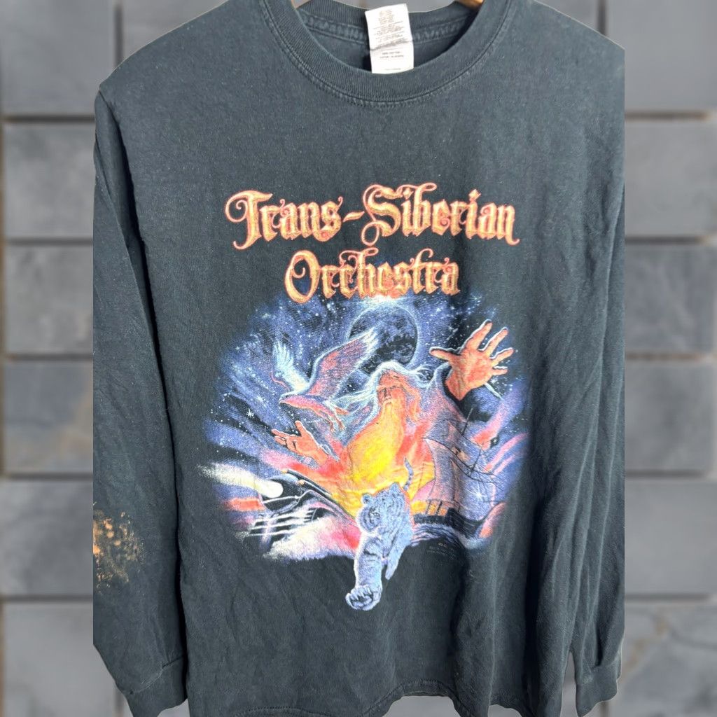 Gildan Trans Siberian Orchestra Mens Shirt S Black 2016 North American Tour Gildan Crew Neck Graphic Print Christmas Music Vintage T-Shirt Size US S / EU 44-46 / 1 - 1 Thumbnail