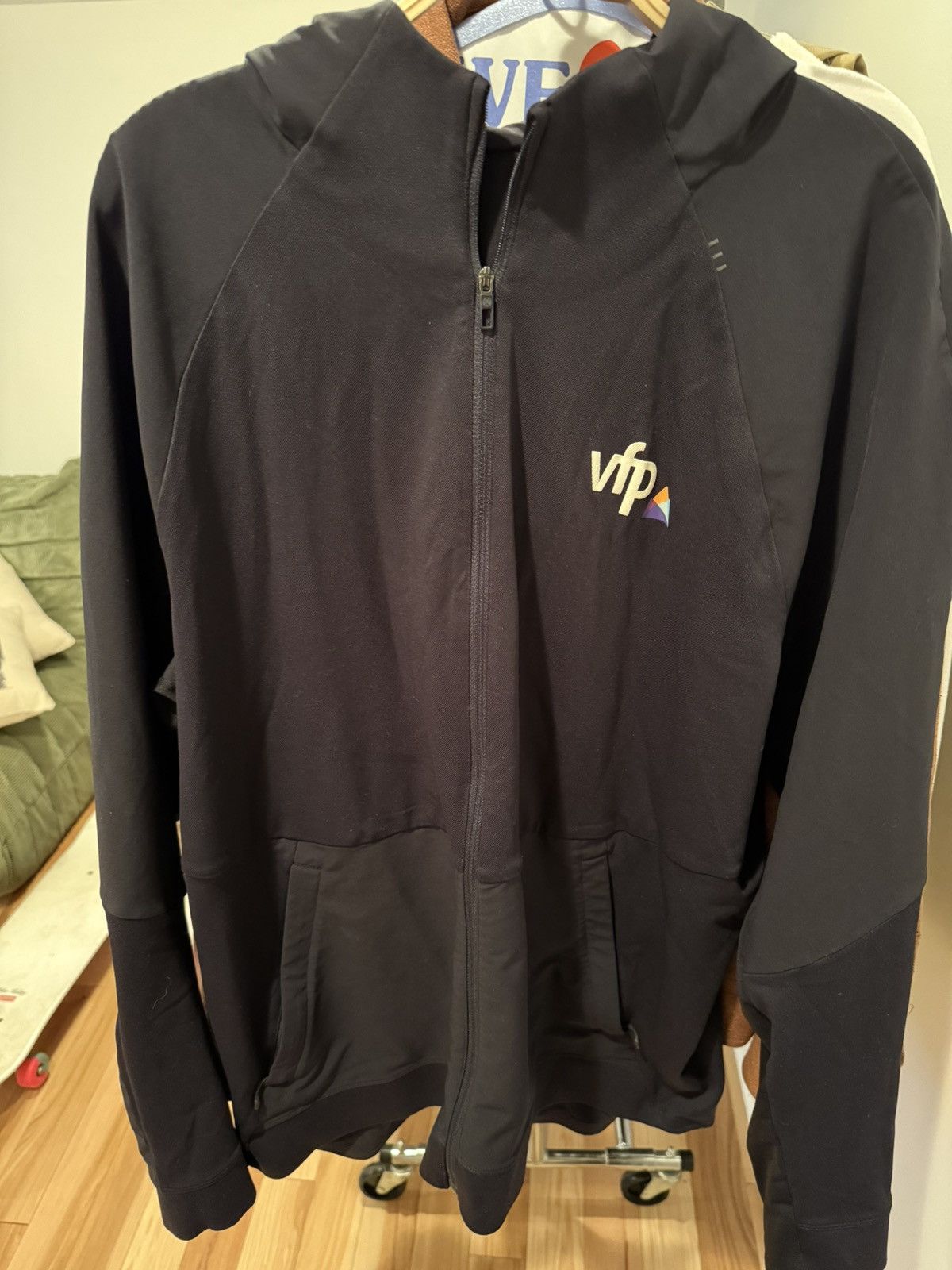 Lululemon Lululemon Black Windbreaker Size US XL / EU 56 / 4 - 1 Thumbnail
