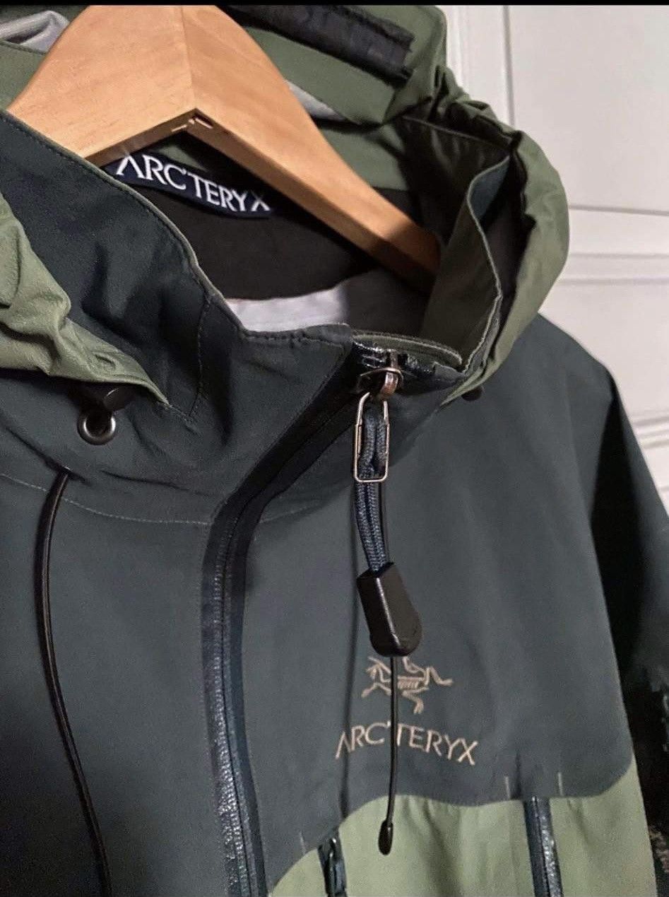Arc'teryx 2000s Arcteryx Theta Ar Oregano Size US XL / EU 56 / 4 - 9 Thumbnail