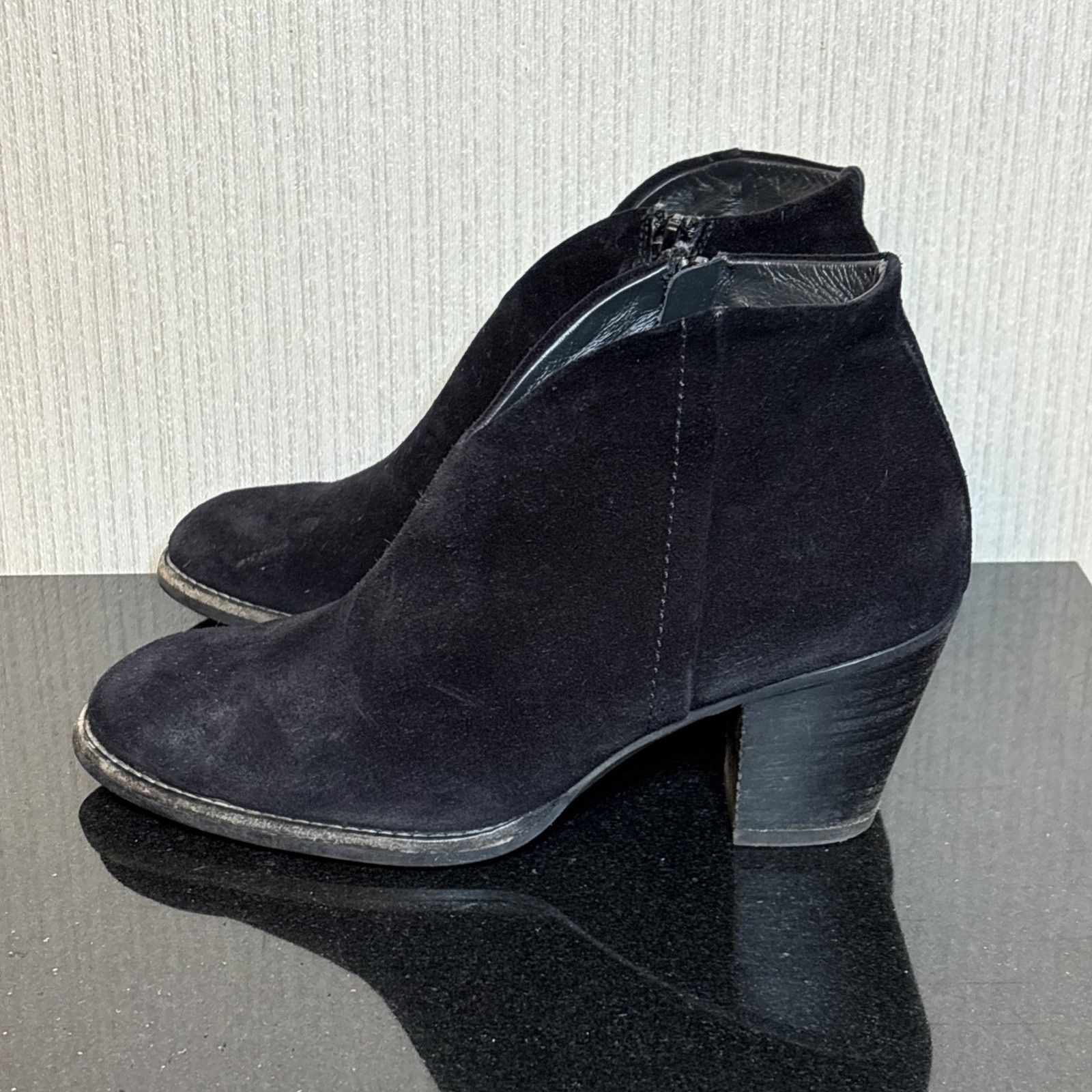 Other Paul Green Delgado Ankle Boots Womens 7 Black Distressed Sue Size US 7 / IT 37 - 3 Thumbnail