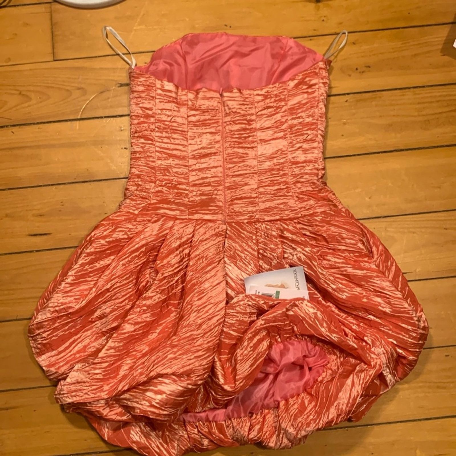 Jessica McClintock BNWT Jessica Mclintock coral ruched strapless balloon hem Size M / US 6-8 / IT 42-44 - 6 Thumbnail