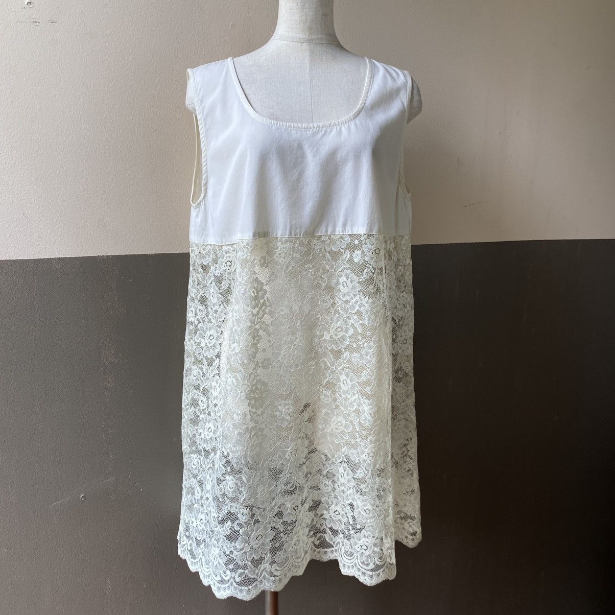 Jean Paul Gaultier JUNIOR GAULTIER White Sleeveless Lace Overlay Tunic Size S / US 4 / IT 40 - 13 Thumbnail