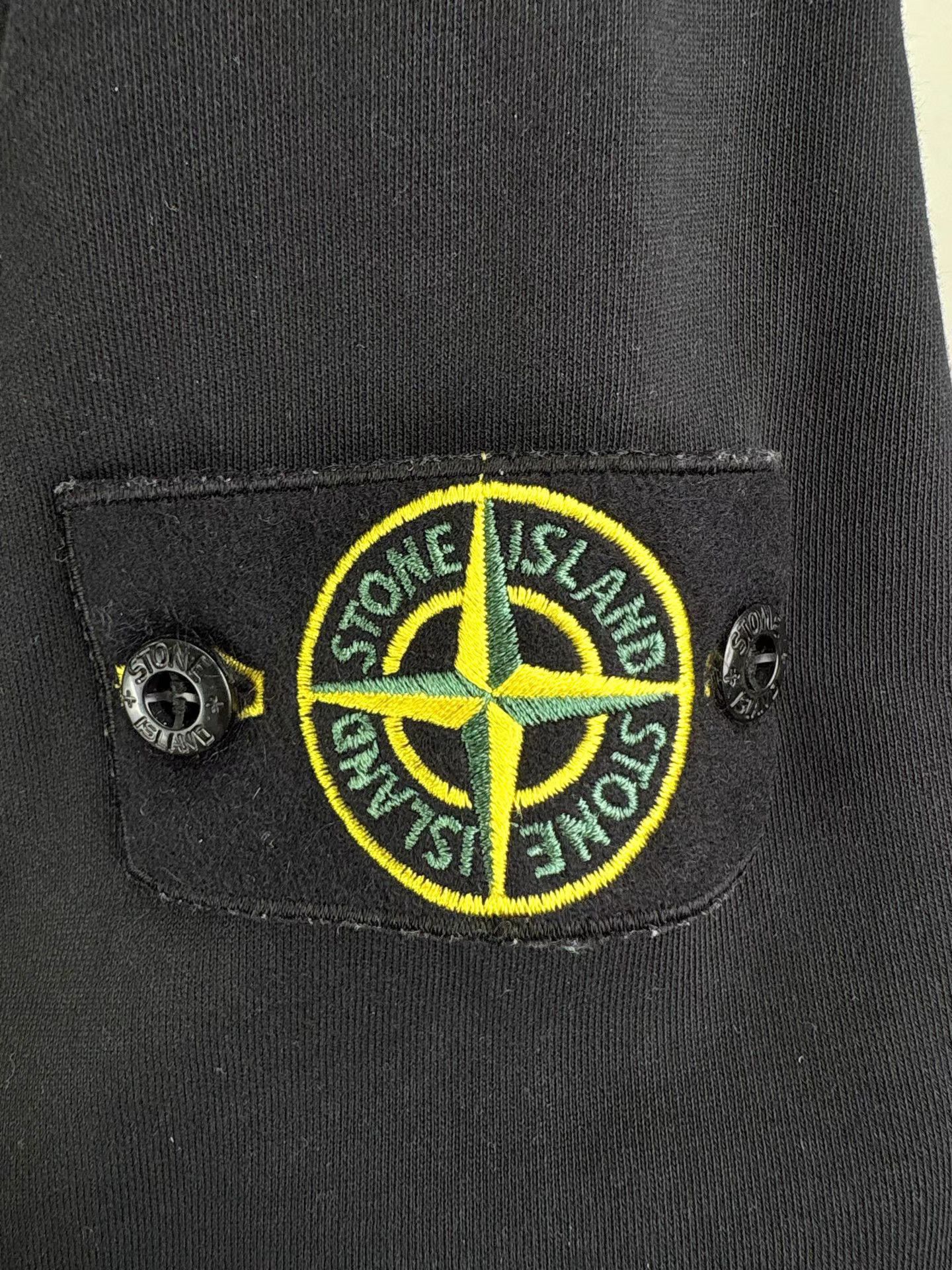 Stone Island STONE ISLAND Sleeve Badge Zip-Up Jacket Size US L / EU 52-54 / 3 - 3 Thumbnail