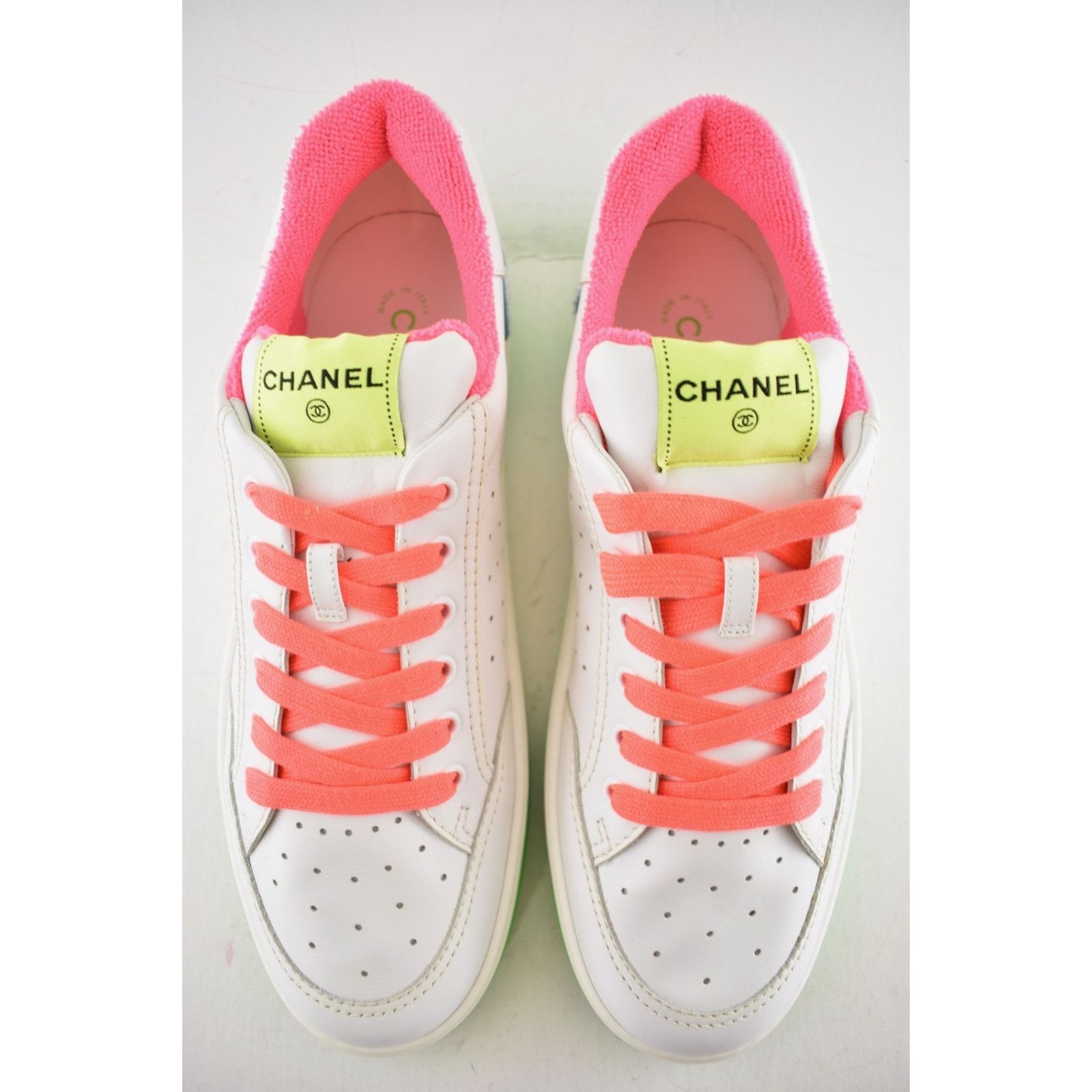 Chanel Chanel Mens 20P White Multicolor Neon CC Logo Flat Runner Size US 11 / EU 44 - 7 Thumbnail