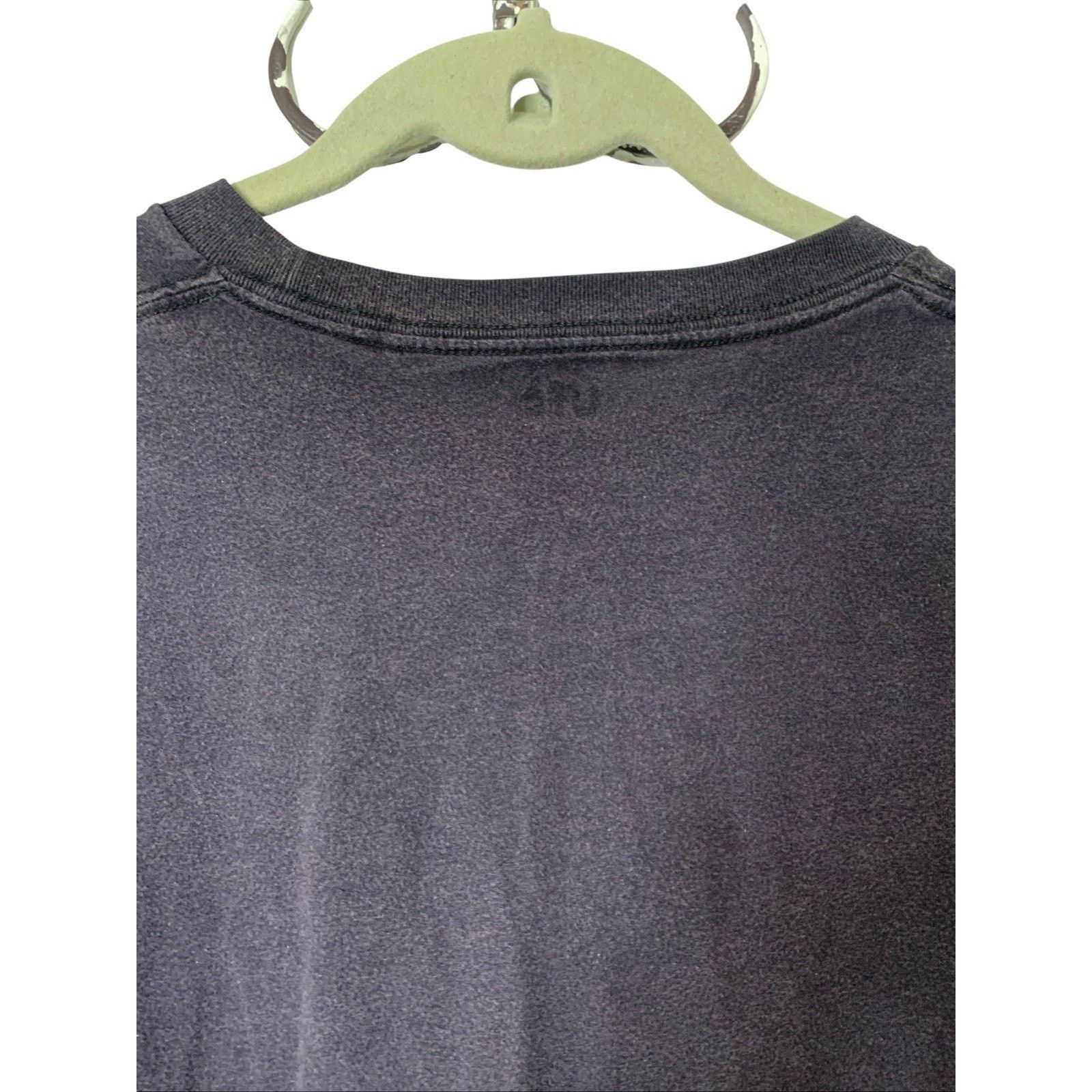 Uniqlo Uniqlo X Demon Slayer Inosuke Graphic T-Shirt Anime SS Black Size US S / EU 44-46 / 1 - 9 Thumbnail