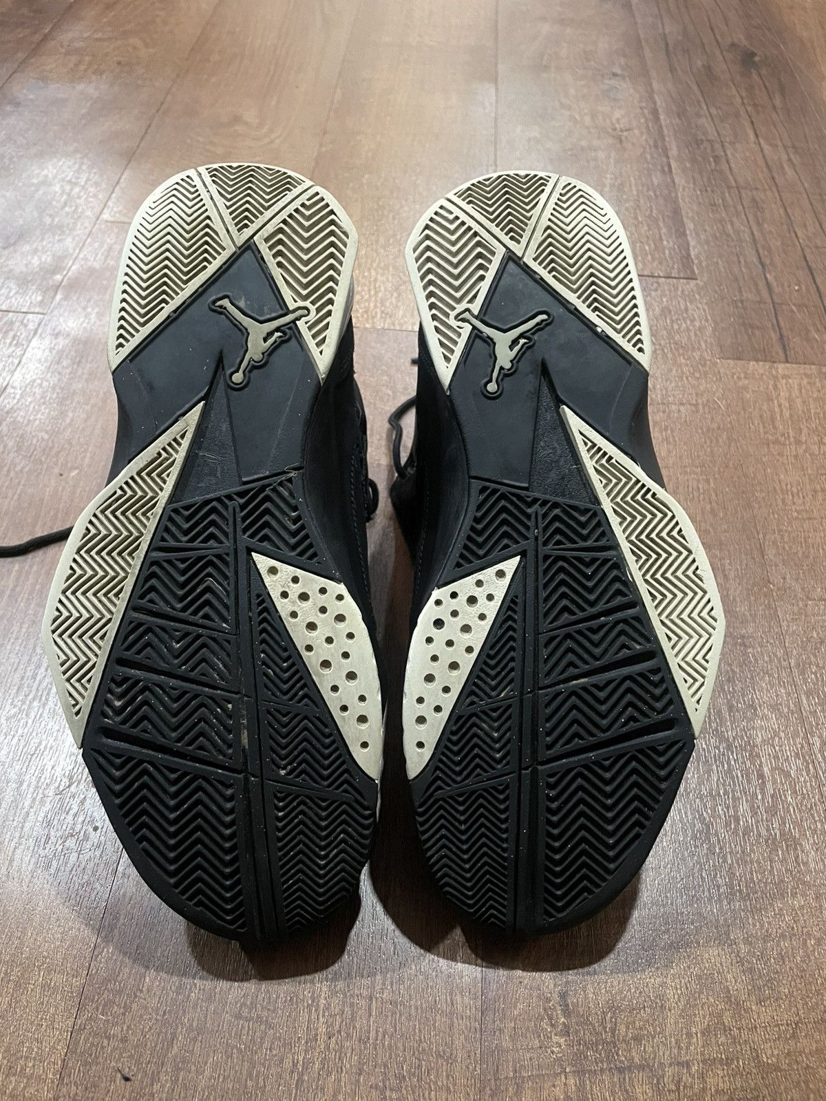 Jordan Brand Jordan True Flight black basketball shoes. Size US 11.5 Size US 11.5 / EU 44-45 - 5 Thumbnail