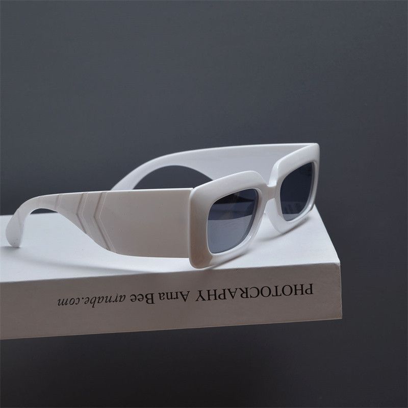 VIBE Vintage Street ins style custom avant-garde sunglasses Size ONE SIZE - 3 Thumbnail