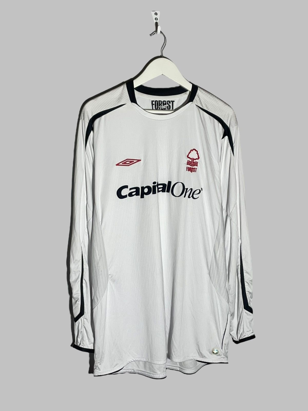 Umbro Nottingham Forest Umbro 2005/07 Goalkeeper Football Jersey Size US XL / EU 56 / 4 - 2 Thumbnail