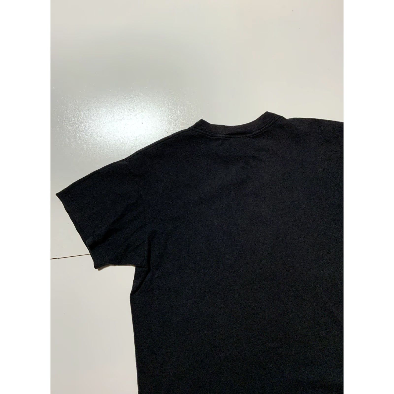 Vintage VINTAGE 90s Lisa Deane Saint Germain Black Faded Graphic S/S Crew T-Shirt Sz. L Men Shirt Size US L / EU 52-54 / 3 - 5 Thumbnail