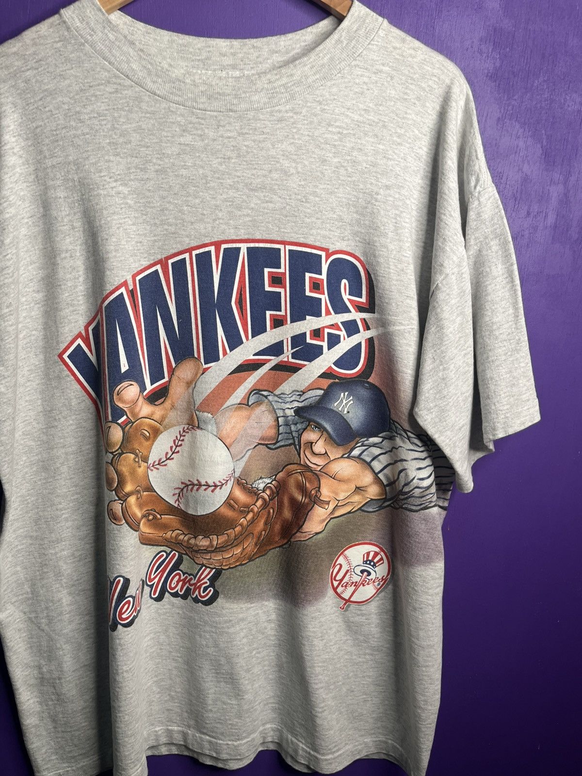 MLB × Vintage Vintage 90s New York Yankees wrap around t-shirt Size US XXL / EU 58 / 5 - 3 Thumbnail