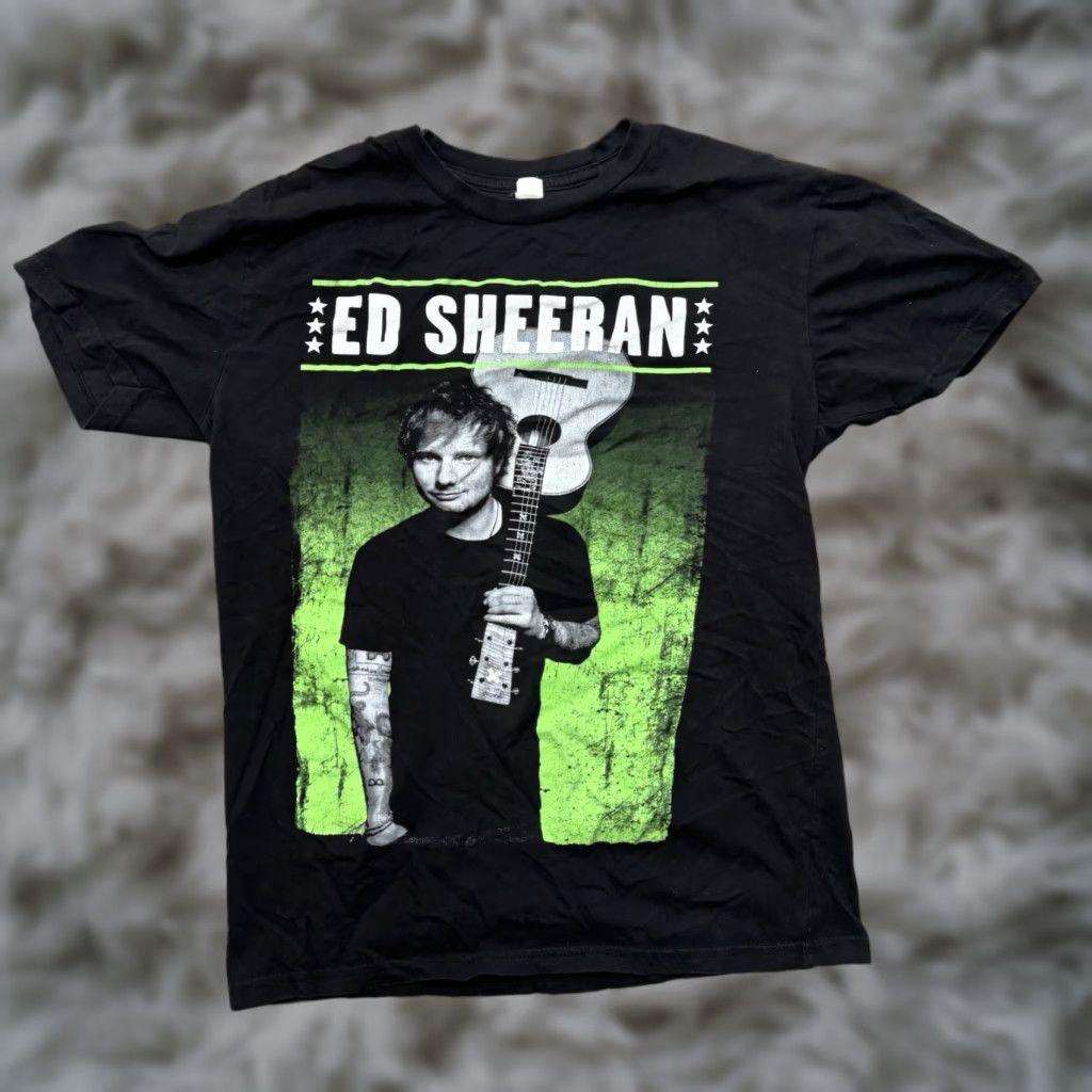 Vintage Ed Sheeran Concert T Shirt Men’s M Green Guitar Music 2015 Size US M / EU 48-50 / 2 - 1 Thumbnail