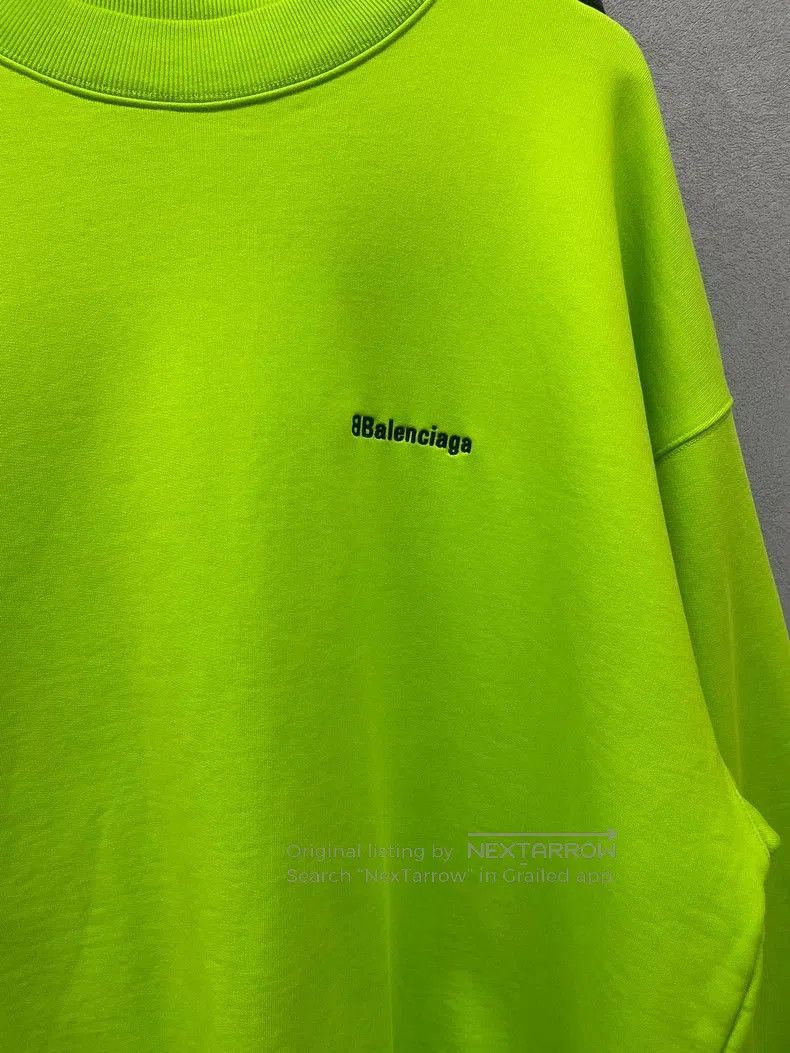 Balenciaga Balenciaga Neon Green Oversize Sweatshirt. Size US S / EU 44-46 / 1 - 3 Thumbnail