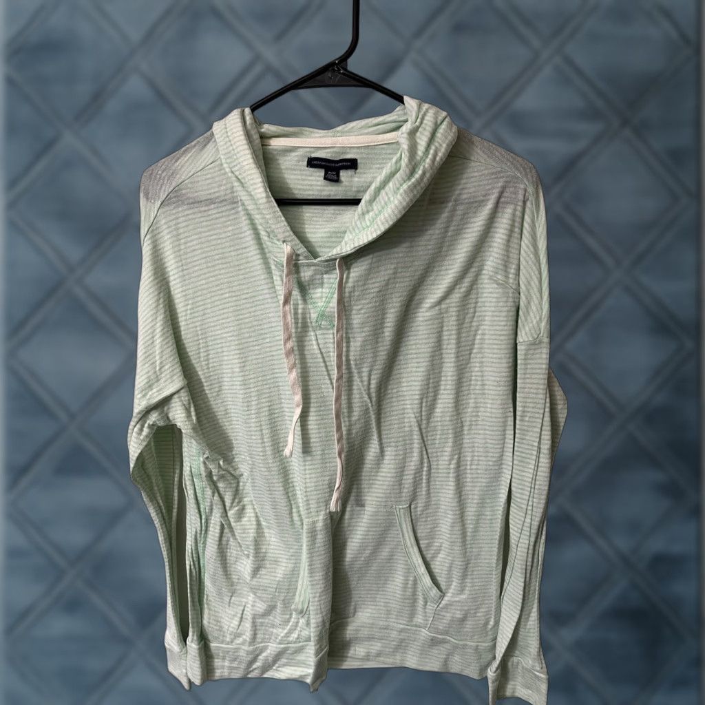 American Eagle Outfitters American Eagle Hoodie Womens Medium Green Ivory Stripe Knit Pullover Sweater Size M / US 6-8 / IT 42-44 - 1 Thumbnail