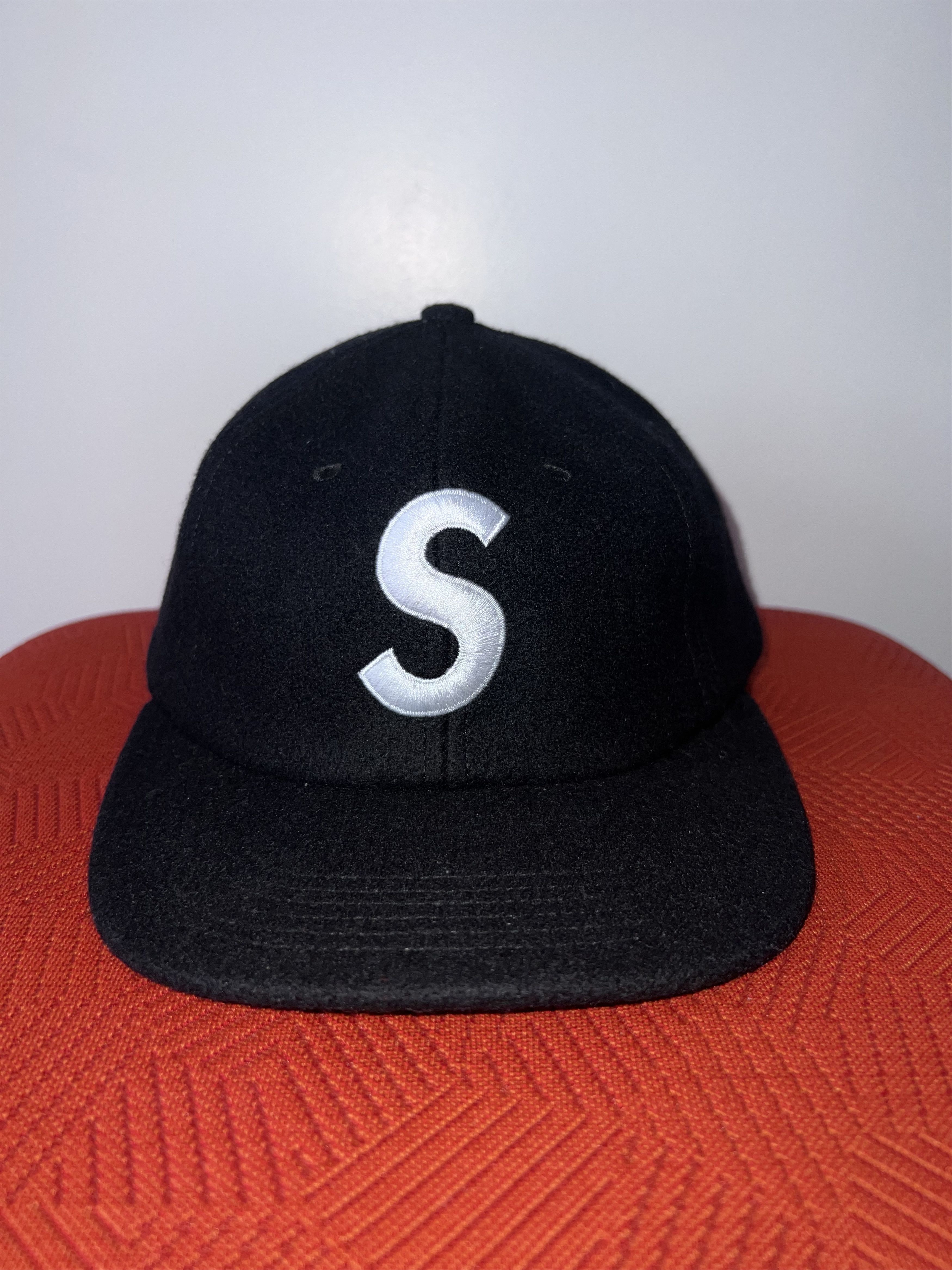 Supreme Wool S Logo newest