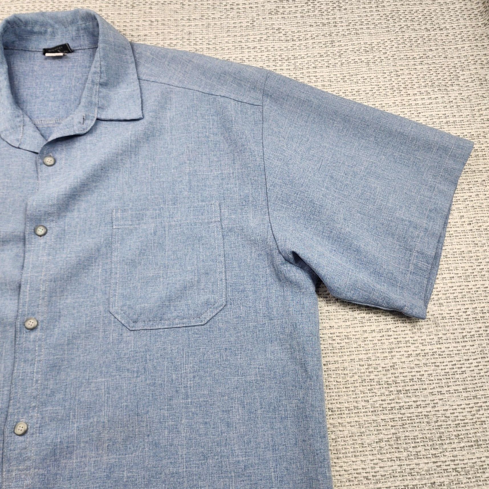 Vintage Saga Shirt Mens 3XL Blue Short Sleeve Button-Up Camp Casual Made In USA Rayon Shirt Size US XXL / EU 58 / 5 - 2 Thumbnail