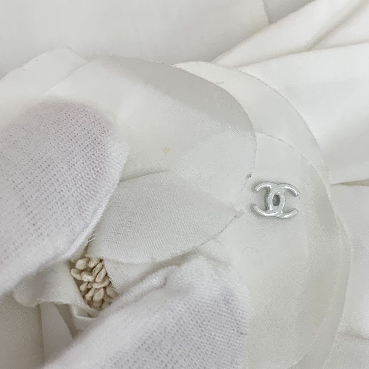 Chanel Chanel 20C White Cotton Bow Camellia Bandeau Camisole K26WX Size S / US 4 / IT 40 - 7 Thumbnail