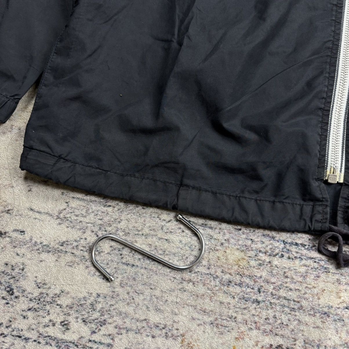 Helmut Lang Vintage Helmut Lang Ss1999 Nylon Packable Hooded Anorak Size US M / EU 48-50 / 2 - 12 Thumbnail