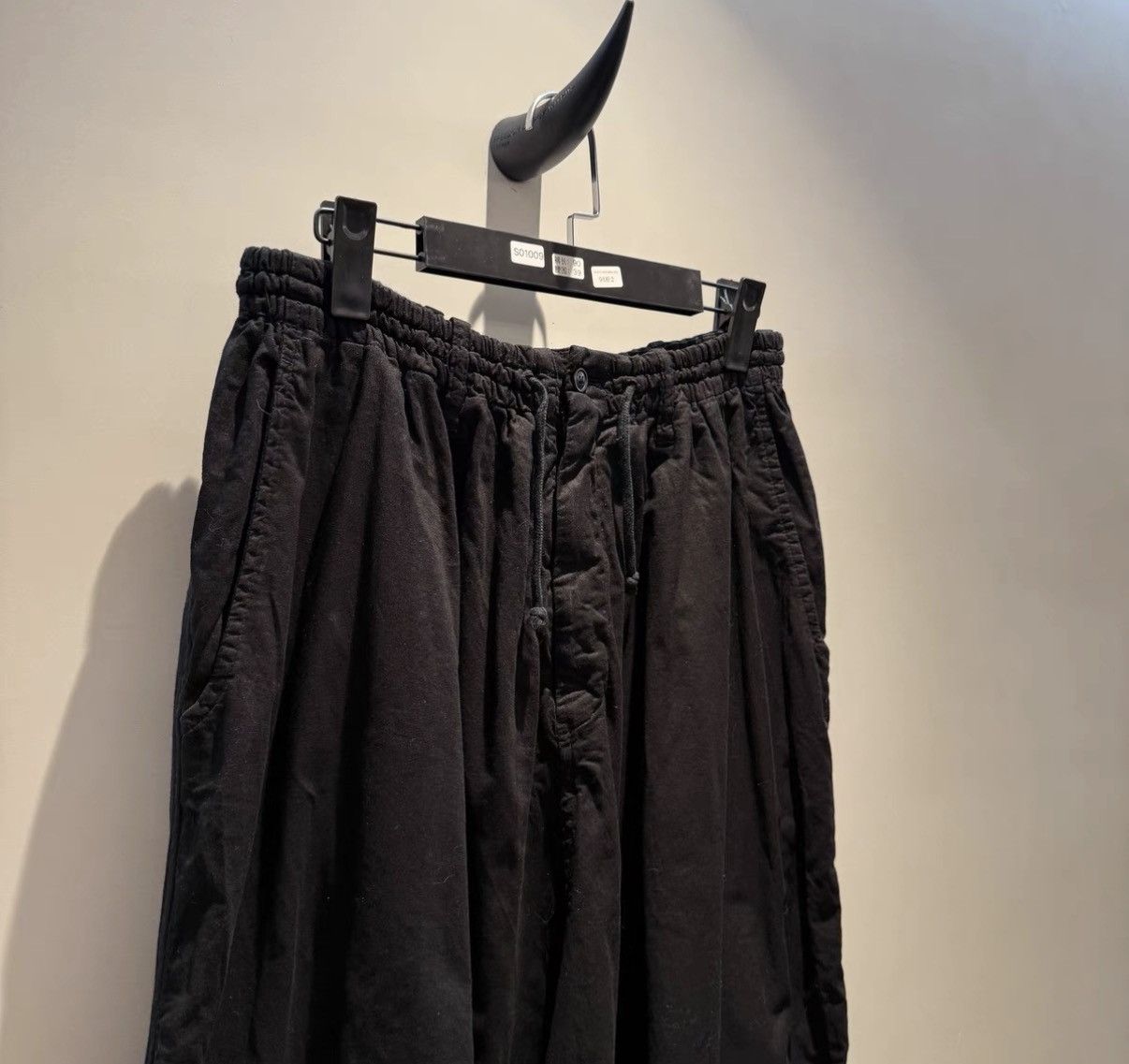 Yohji Yamamoto Yohji Yamamoto Classic Wool Drop-Crotch Pants Size US 32 / EU 48 - 2 Thumbnail