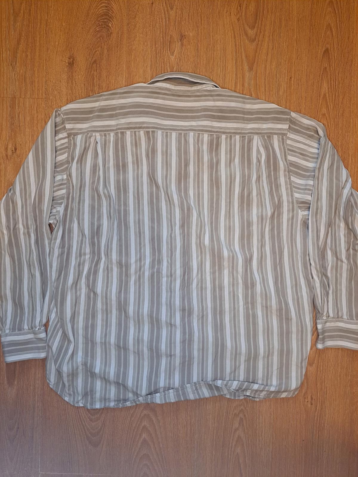 Tommy Bahama Tommy Bahama Button Up Shirt XXL Beige Striped 100% Silk Size US XXL / EU 58 / 5 - 6 Thumbnail