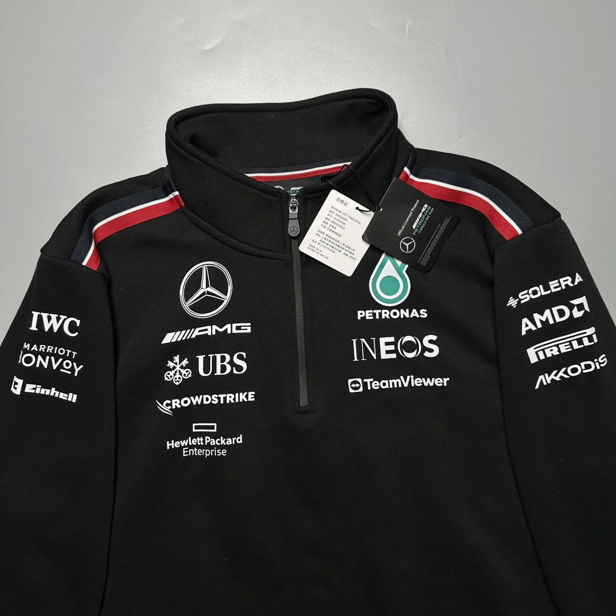 Mercedes-Benz MERCEDES BENZ AMG PETRONAS F1 2023 TEAM 1/4 ZIP SWEATSHIRT Size US XL / EU 56 / 4 - 3 Thumbnail