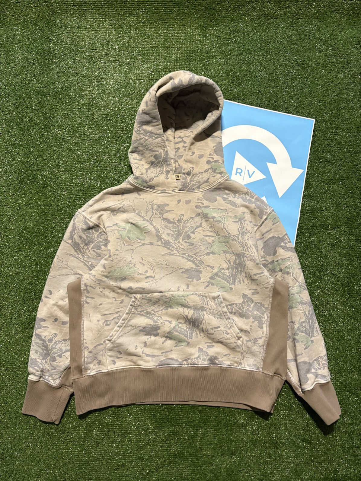 Rare × Streetwear × Yeezy Season YEEZY SEASON 4 CAMO PULLOVER  