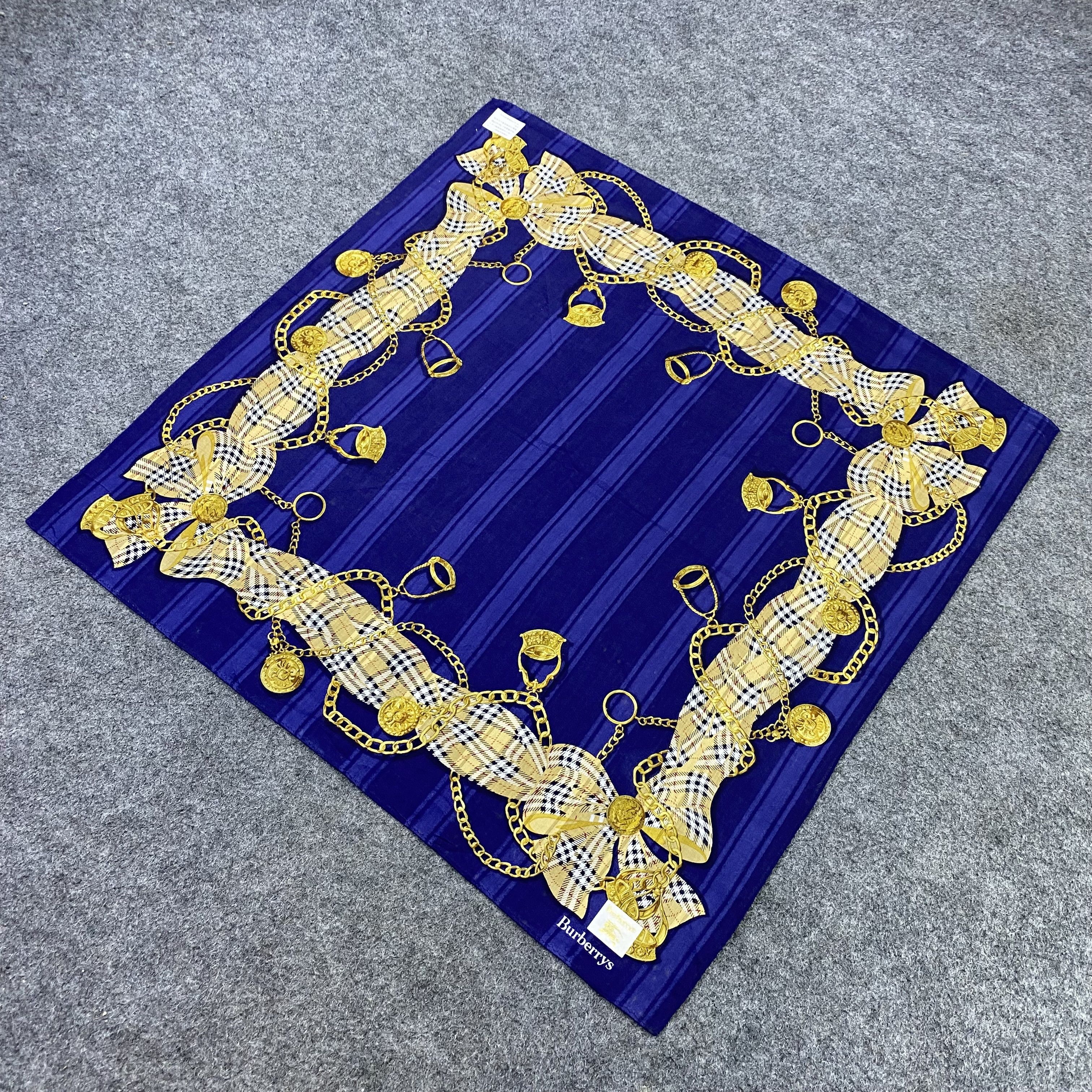 Burberry Burberrys Handkerchief Neckerchief Bandana-B1740 Size ONE SIZE - 4 Thumbnail