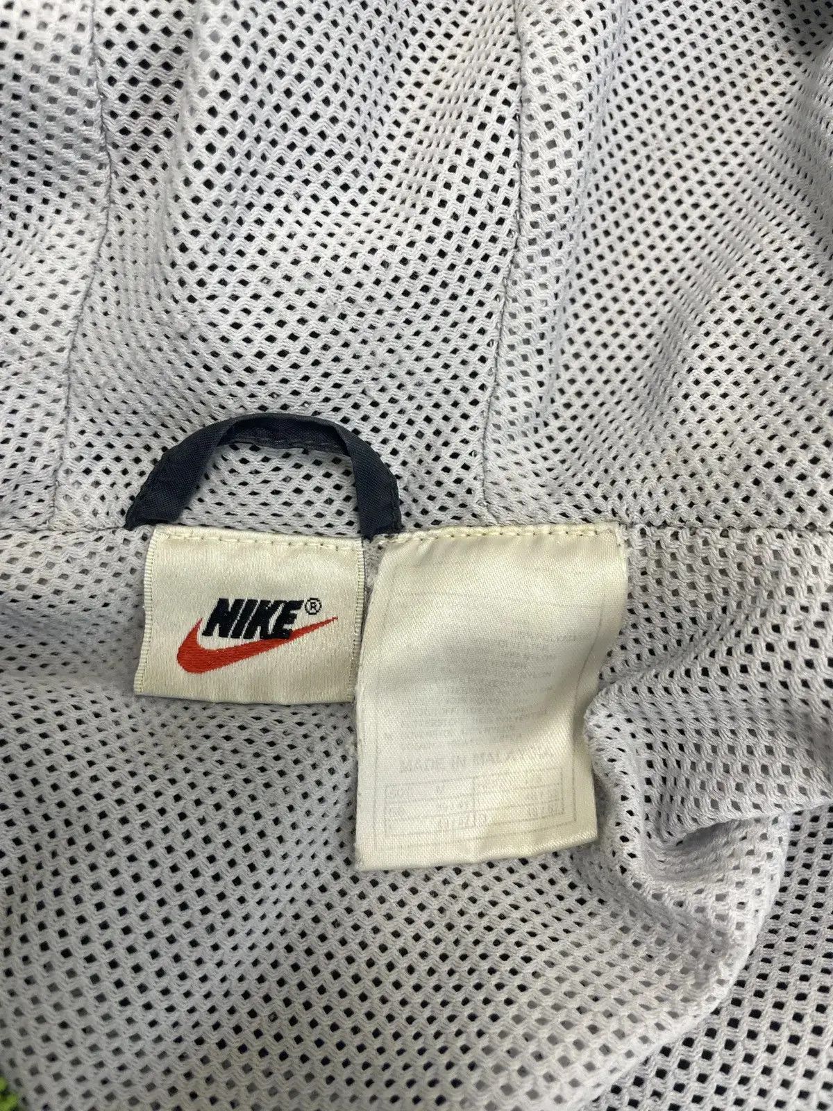 Nike NIKE VINTAGE RARE BIG LOGO Y2K ZIP JACKET Size US M / EU 48-50 / 2 - 5 Thumbnail