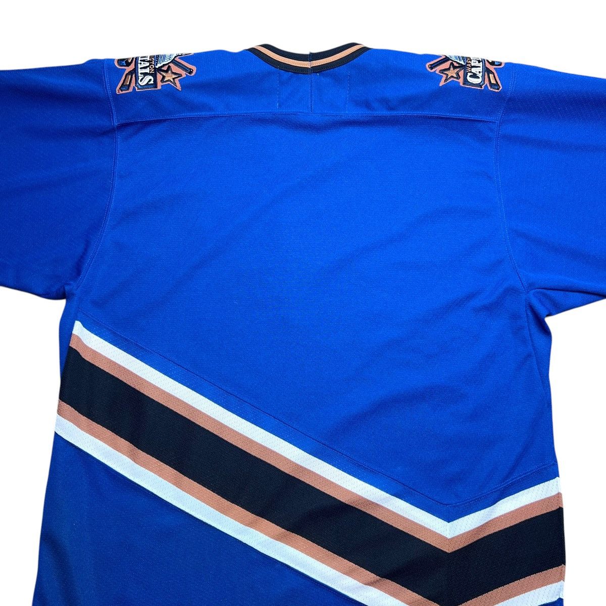 Ccm NHL Washington Capitals Screaming Eagle CCM Hockey Jersey Size US M / EU 48-50 / 2 - 10 Thumbnail